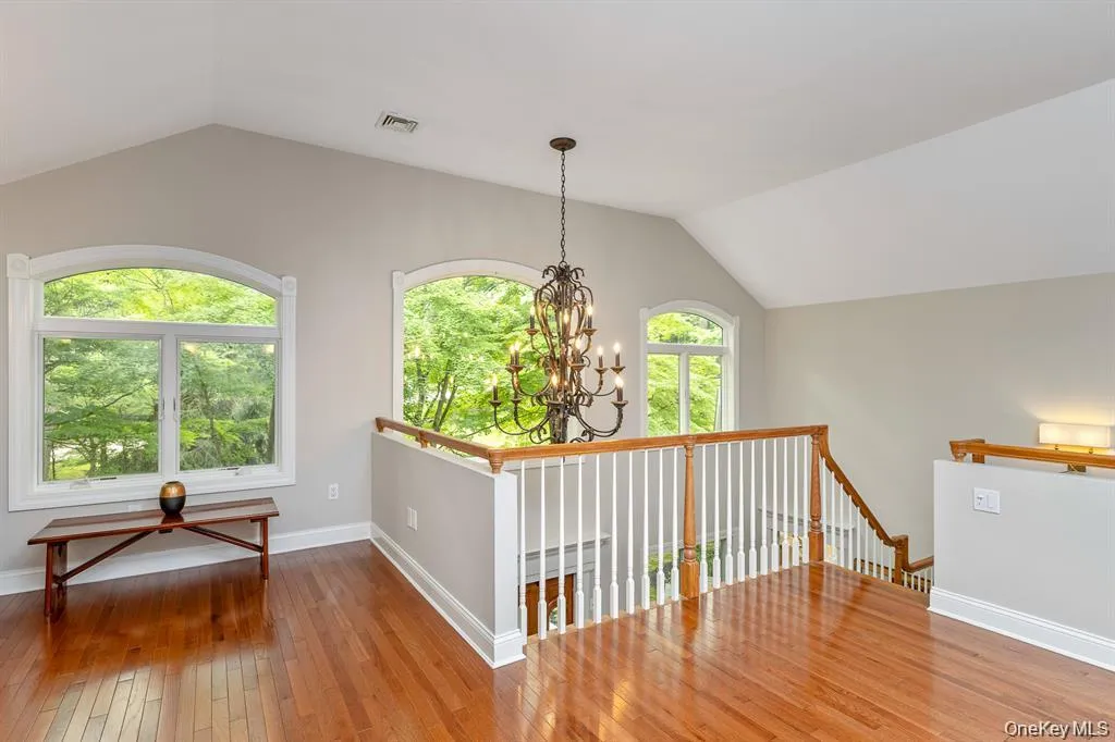 29 Farm Road, Smithtown, NY, 4 Bedrooms Bedrooms, 10 Rooms Rooms,3 BathroomsBathrooms,Residential,For Rent,Farm,0,1047851 29 Farm Road, Smithtown, NY, 4 Bedrooms Bedrooms, 10 Rooms Rooms,3 BathroomsBathrooms,Residential,For Rent,Farm,0,1047851