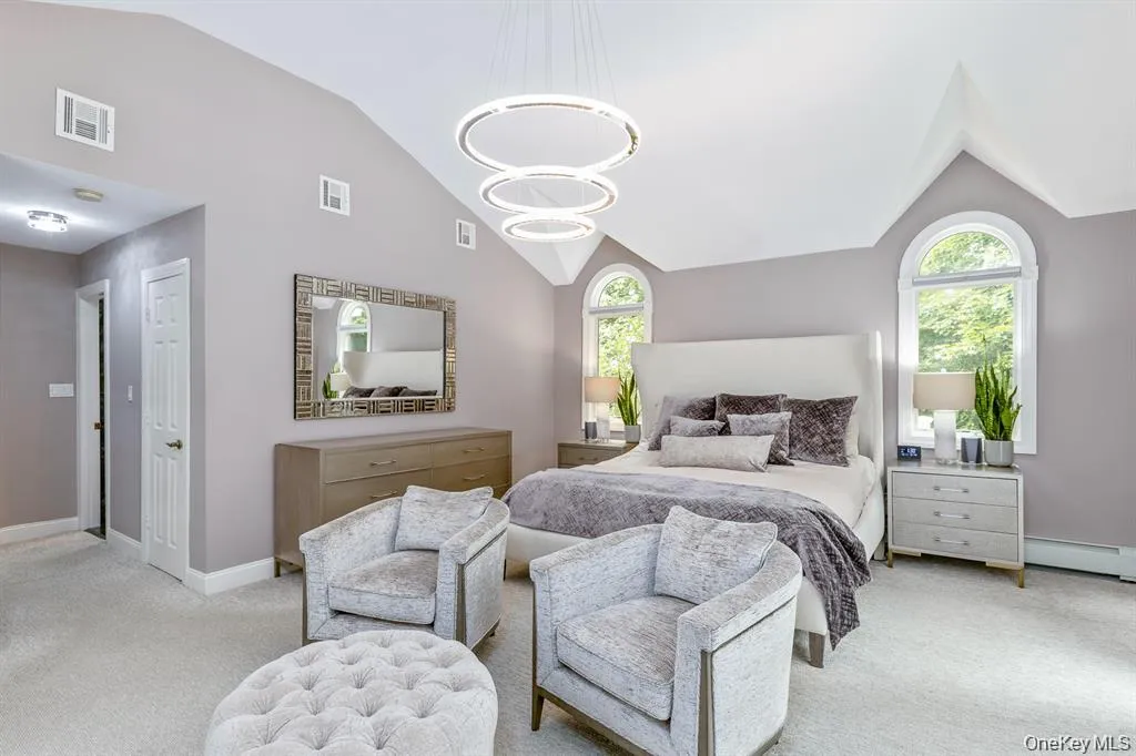 29 Farm Road, Smithtown, NY, 4 Bedrooms Bedrooms, 10 Rooms Rooms,3 BathroomsBathrooms,Residential,For Rent,Farm,0,1047851 29 Farm Road, Smithtown, NY, 4 Bedrooms Bedrooms, 10 Rooms Rooms,3 BathroomsBathrooms,Residential,For Rent,Farm,0,1047851