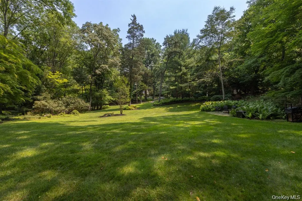 29 Farm Road, Smithtown, NY, 4 Bedrooms Bedrooms, 10 Rooms Rooms,3 BathroomsBathrooms,Residential,For Rent,Farm,0,1047851 29 Farm Road, Smithtown, NY, 4 Bedrooms Bedrooms, 10 Rooms Rooms,3 BathroomsBathrooms,Residential,For Rent,Farm,0,1047851