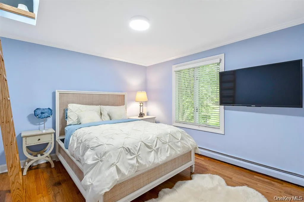 29 Farm Road, Smithtown, NY, 4 Bedrooms Bedrooms, 10 Rooms Rooms,3 BathroomsBathrooms,Residential,For Rent,Farm,0,1047851 29 Farm Road, Smithtown, NY, 4 Bedrooms Bedrooms, 10 Rooms Rooms,3 BathroomsBathrooms,Residential,For Rent,Farm,0,1047851