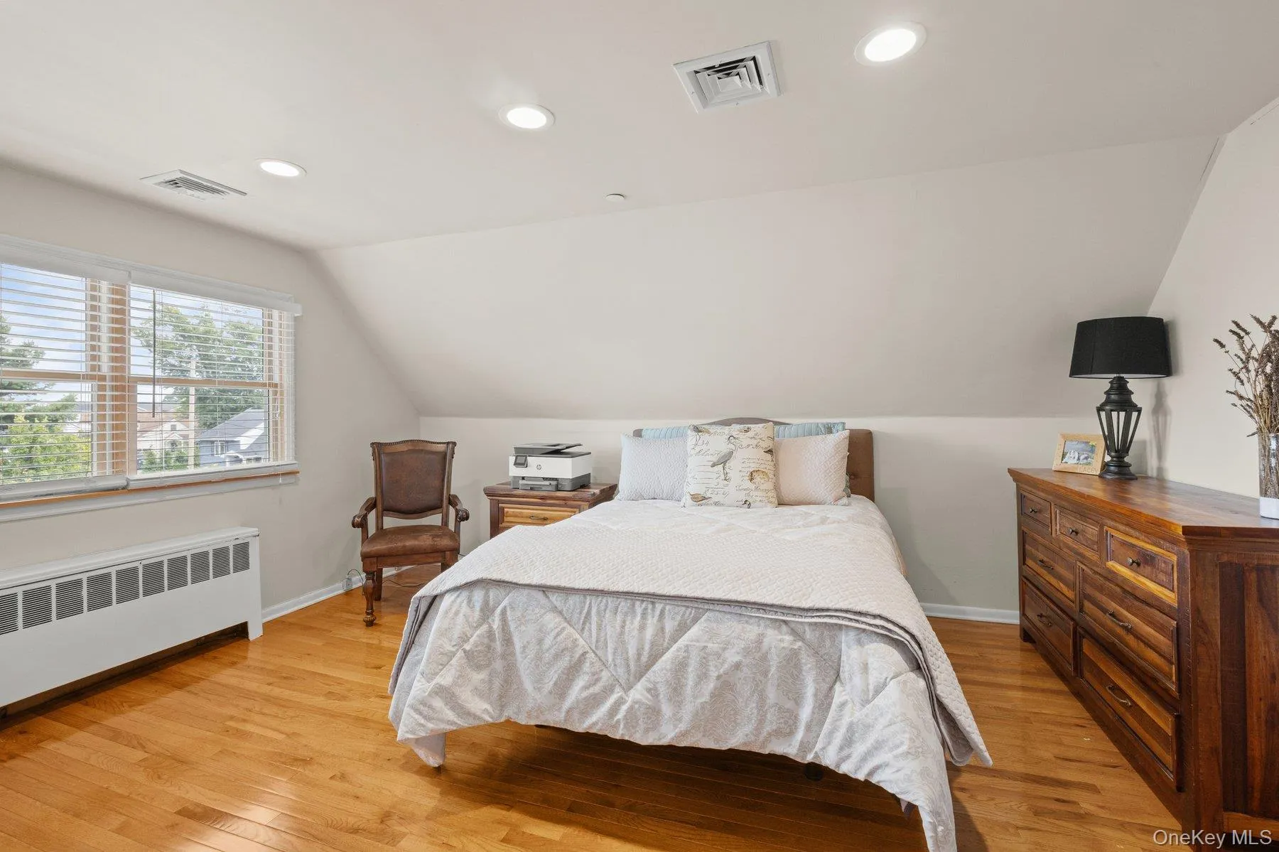 3835 Niami Street, Hempstead, NY, 3 Bedrooms Bedrooms, 12 Rooms Rooms,3 BathroomsBathrooms,Residential,For Rent,Niami,0,1047858 3835 Niami Street, Hempstead, NY, 3 Bedrooms Bedrooms, 12 Rooms Rooms,3 BathroomsBathrooms,Residential,For Rent,Niami,0,1047858