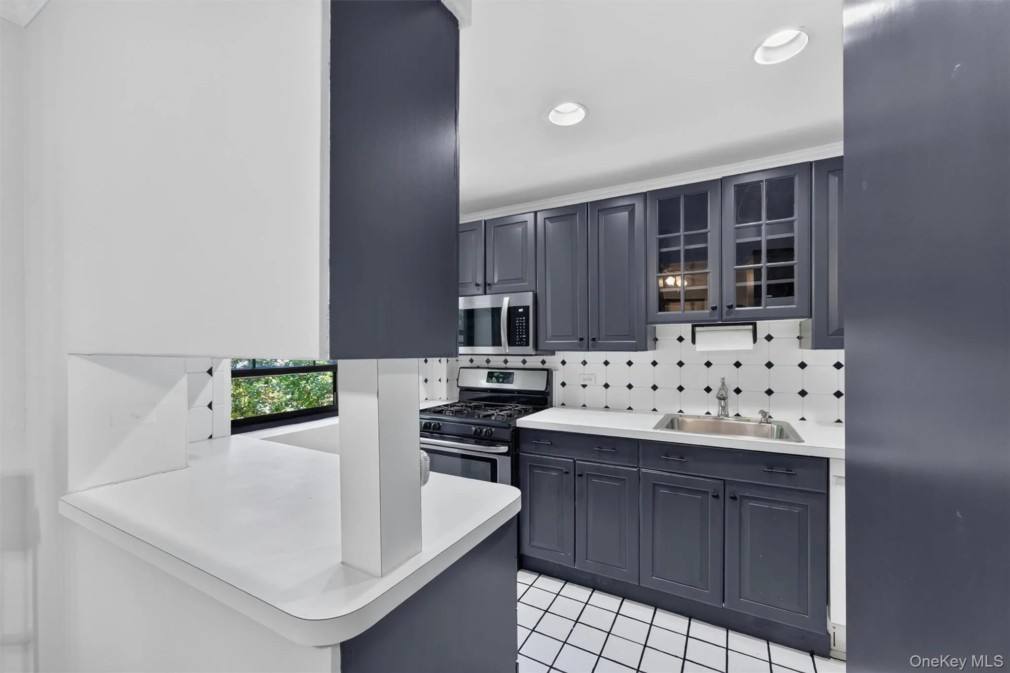 6 Manchester Road, Eastchester, NY, 2 Bedrooms Bedrooms, 5 Rooms Rooms,1 BathroomBathrooms,Residential,For Rent,Manchester,0,1047859 6 Manchester Road, Eastchester, NY, 2 Bedrooms Bedrooms, 5 Rooms Rooms,1 BathroomBathrooms,Residential,For Rent,Manchester,0,1047859