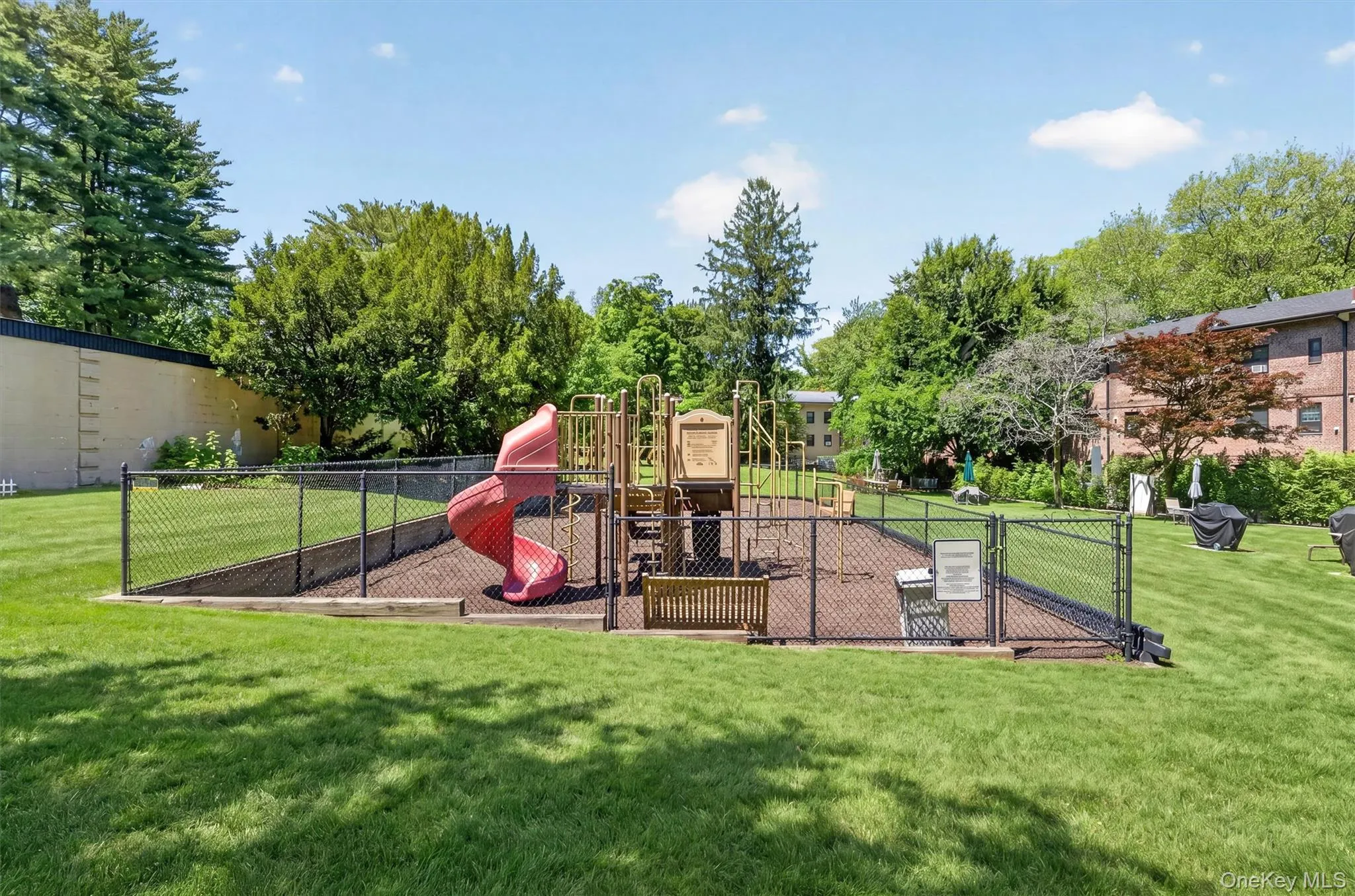 6 Manchester Road, Eastchester, NY, 2 Bedrooms Bedrooms, 5 Rooms Rooms,1 BathroomBathrooms,Residential,For Rent,Manchester,0,1047859 6 Manchester Road, Eastchester, NY, 2 Bedrooms Bedrooms, 5 Rooms Rooms,1 BathroomBathrooms,Residential,For Rent,Manchester,0,1047859