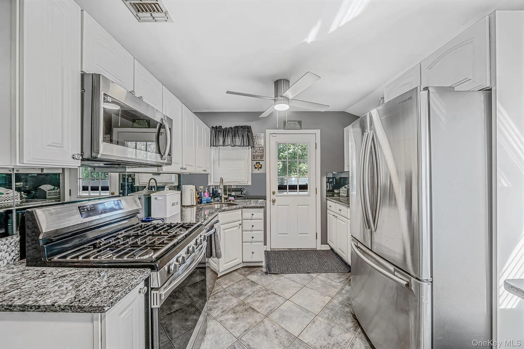 1528 Baldwin Boulevard, Islip, NY, 4 Bedrooms Bedrooms, 8 Rooms Rooms,2 BathroomsBathrooms,Residential,For Rent,Baldwin,0,1047860 1528 Baldwin Boulevard, Islip, NY, 4 Bedrooms Bedrooms, 8 Rooms Rooms,2 BathroomsBathrooms,Residential,For Rent,Baldwin,0,1047860