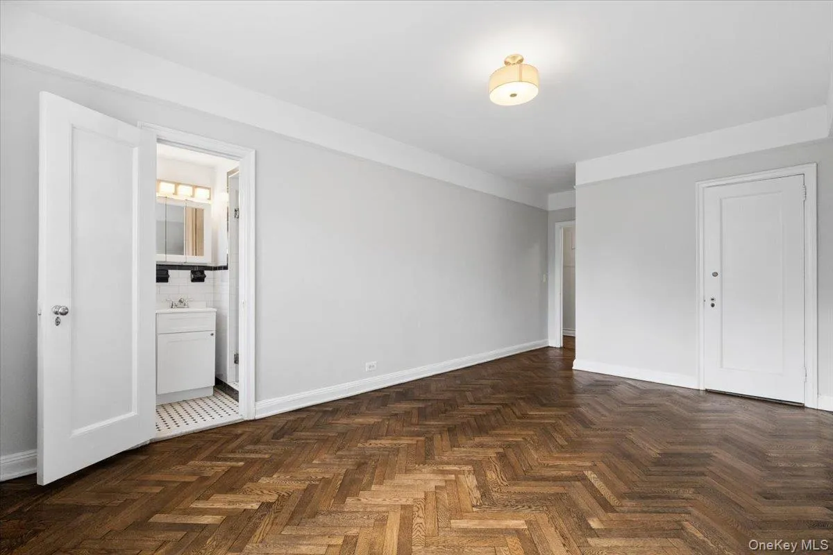 45 Popham Road, Scarsdale, NY, 2 Bedrooms Bedrooms, 4 Rooms Rooms,2 BathroomsBathrooms,Residential Lease,For Rent,Popham,0,1047862 45 Popham Road, Scarsdale, NY, 2 Bedrooms Bedrooms, 4 Rooms Rooms,2 BathroomsBathrooms,Residential Lease,For Rent,Popham,0,1047862