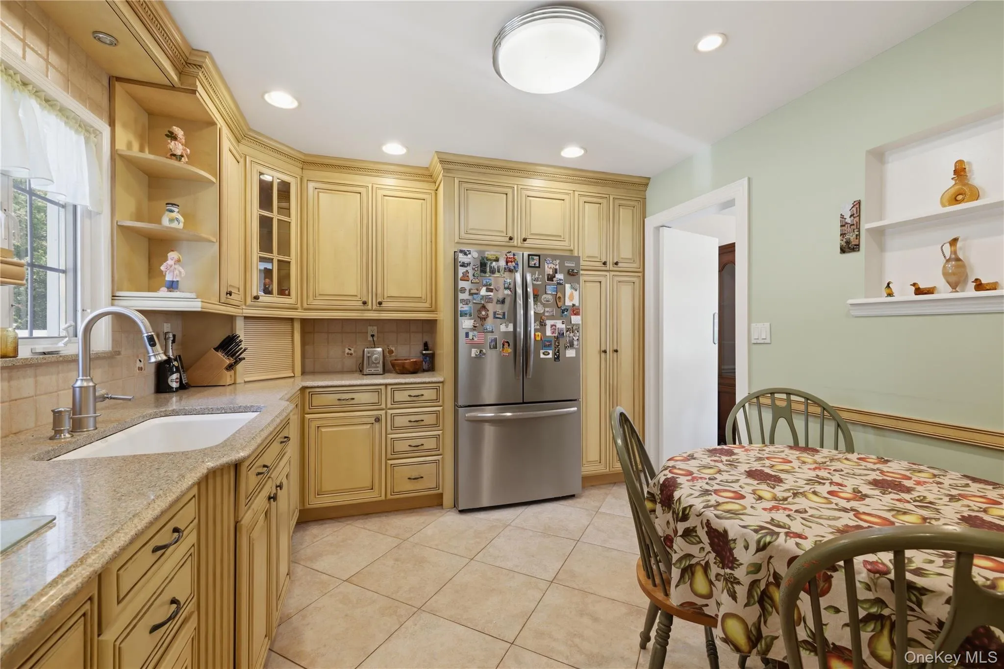 1 Beech Court, Hempstead, NY, 3 Bedrooms Bedrooms, 7 Rooms Rooms,1 BathroomBathrooms,Residential,For Rent,Beech,0,1047866 1 Beech Court, Hempstead, NY, 3 Bedrooms Bedrooms, 7 Rooms Rooms,1 BathroomBathrooms,Residential,For Rent,Beech,0,1047866