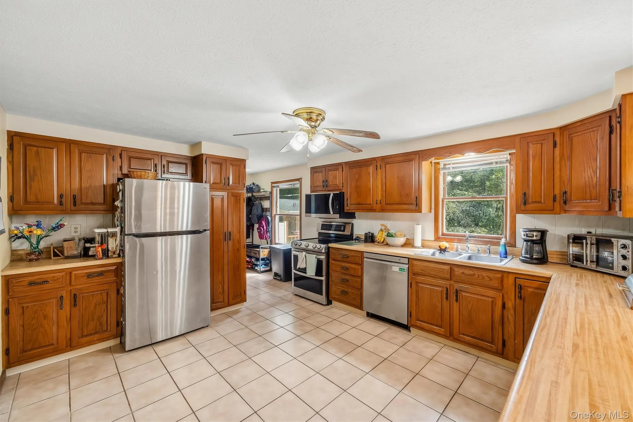 487 Greenville Turnpike, Middletown, NY, 3 Bedrooms Bedrooms, 7 Rooms Rooms,3 BathroomsBathrooms,Residential,For Rent,Greenville,0,1047868 487 Greenville Turnpike, Middletown, NY, 3 Bedrooms Bedrooms, 7 Rooms Rooms,3 BathroomsBathrooms,Residential,For Rent,Greenville,0,1047868