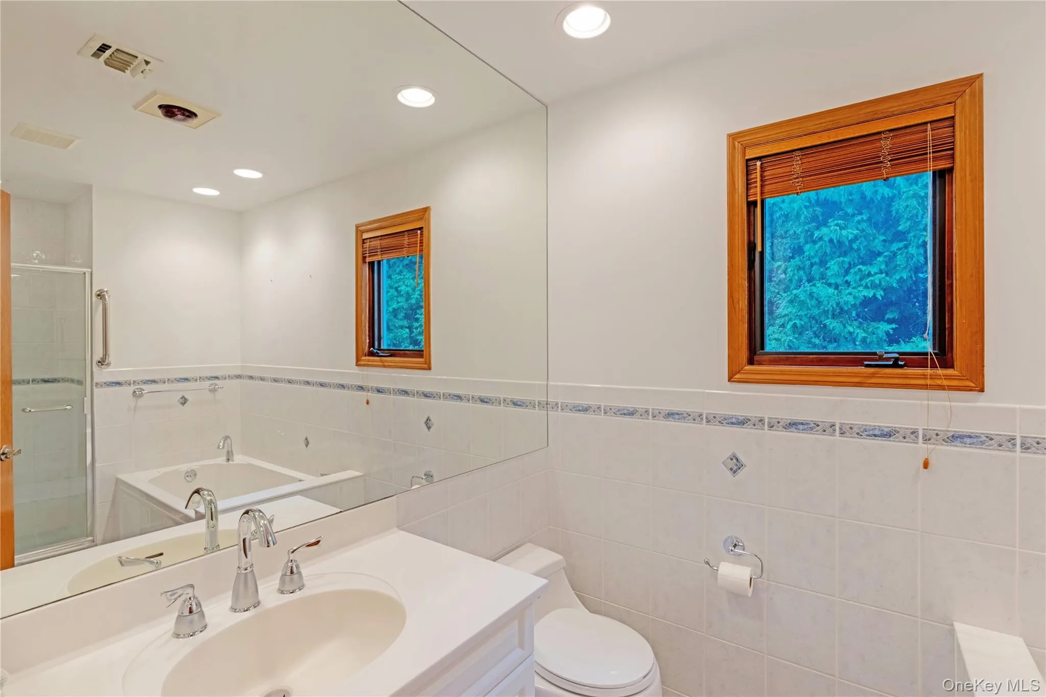 16 North Road, Huntington, NY, 3 Bedrooms Bedrooms, 8 Rooms Rooms,2 BathroomsBathrooms,Residential,For Rent,North,0,1047869 16 North Road, Huntington, NY, 3 Bedrooms Bedrooms, 8 Rooms Rooms,2 BathroomsBathrooms,Residential,For Rent,North,0,1047869