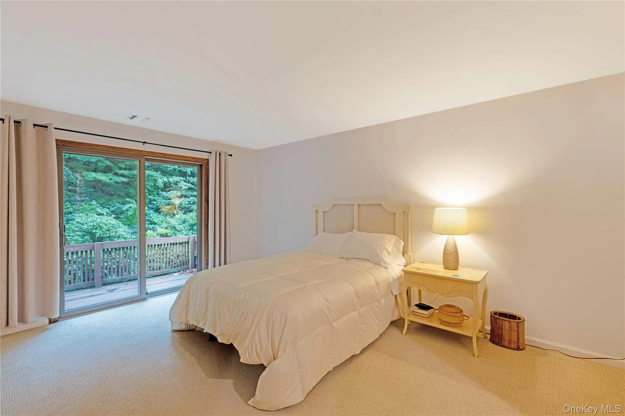 16 North Road, Huntington, NY, 3 Bedrooms Bedrooms, 8 Rooms Rooms,2 BathroomsBathrooms,Residential,For Rent,North,0,1047869 16 North Road, Huntington, NY, 3 Bedrooms Bedrooms, 8 Rooms Rooms,2 BathroomsBathrooms,Residential,For Rent,North,0,1047869