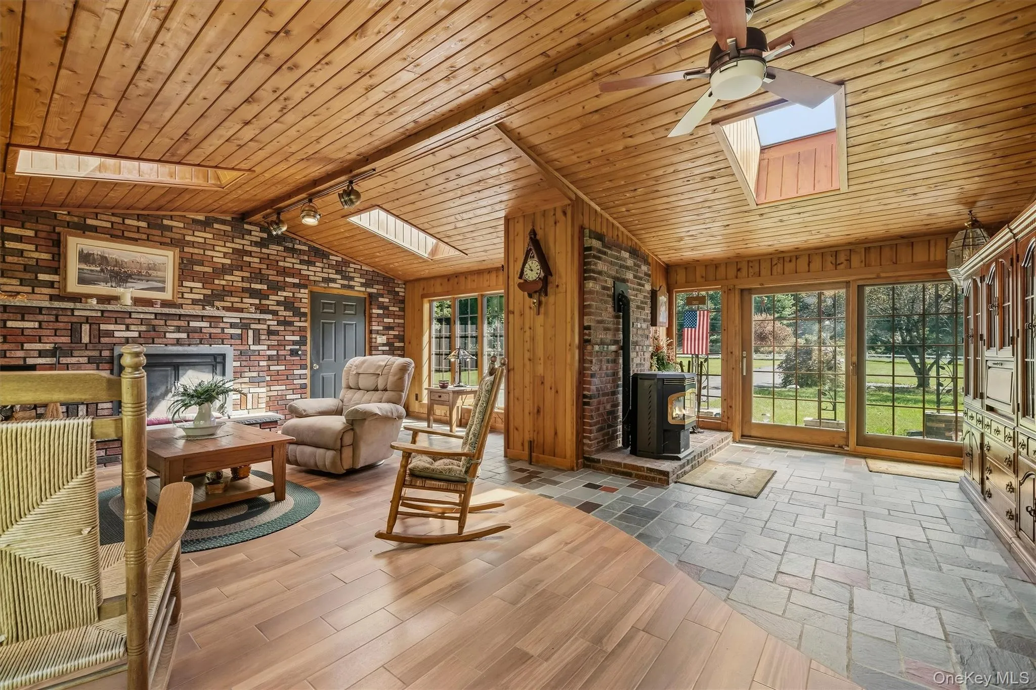 379 Neversink Drive, Deerpark, NY, 3 Bedrooms Bedrooms, 7 Rooms Rooms,2 BathroomsBathrooms,Residential,For Rent,Neversink,0,1047877 379 Neversink Drive, Deerpark, NY, 3 Bedrooms Bedrooms, 7 Rooms Rooms,2 BathroomsBathrooms,Residential,For Rent,Neversink,0,1047877