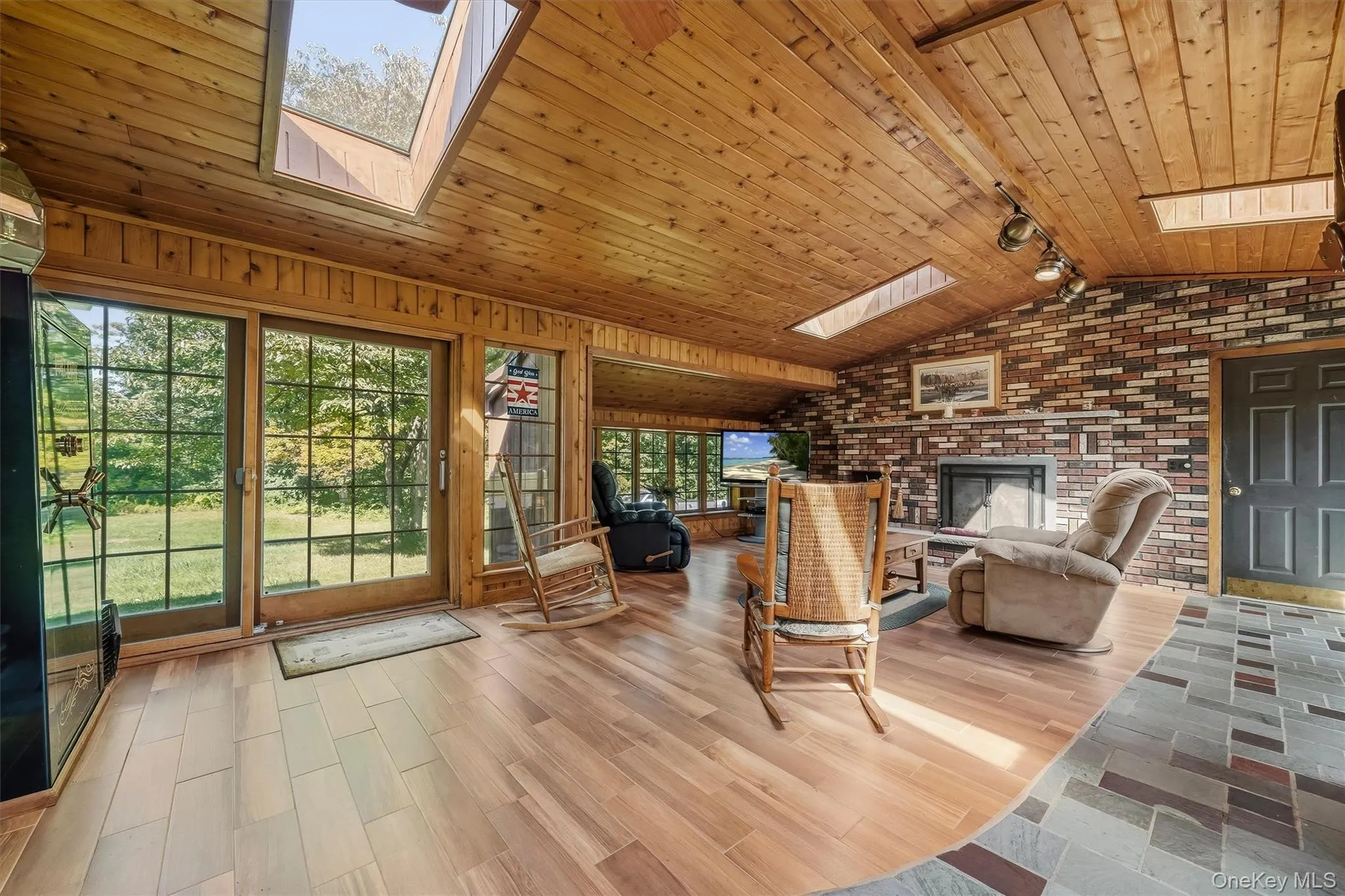 379 Neversink Drive, Deerpark, NY, 3 Bedrooms Bedrooms, 7 Rooms Rooms,2 BathroomsBathrooms,Residential,For Rent,Neversink,0,1047877 379 Neversink Drive, Deerpark, NY, 3 Bedrooms Bedrooms, 7 Rooms Rooms,2 BathroomsBathrooms,Residential,For Rent,Neversink,0,1047877