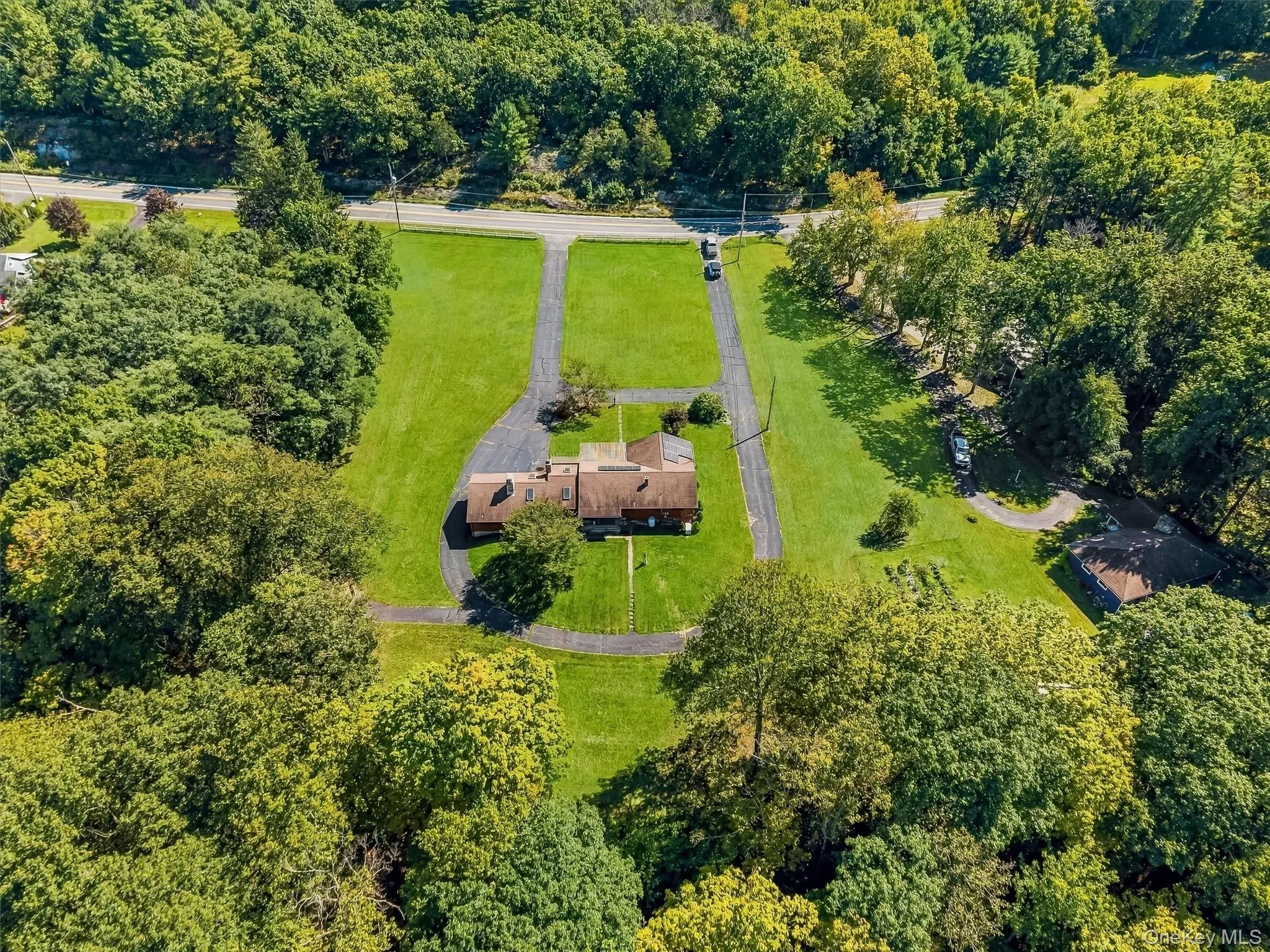 379 Neversink Drive, Deerpark, NY, 3 Bedrooms Bedrooms, 7 Rooms Rooms,2 BathroomsBathrooms,Residential,For Rent,Neversink,0,1047877 379 Neversink Drive, Deerpark, NY, 3 Bedrooms Bedrooms, 7 Rooms Rooms,2 BathroomsBathrooms,Residential,For Rent,Neversink,0,1047877
