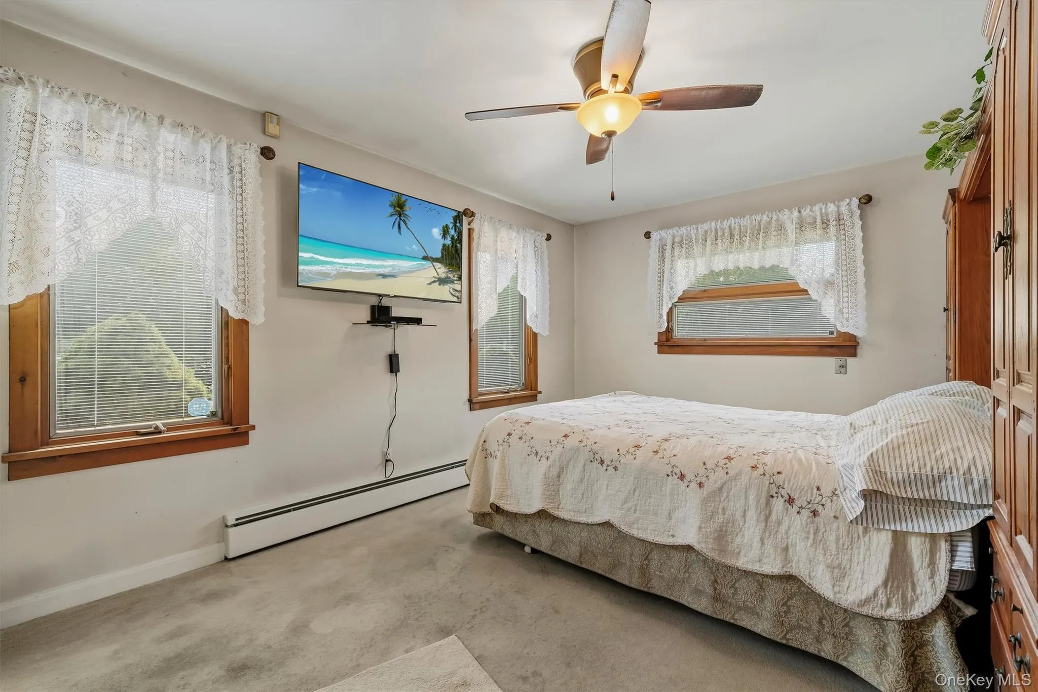 379 Neversink Drive, Deerpark, NY, 3 Bedrooms Bedrooms, 7 Rooms Rooms,2 BathroomsBathrooms,Residential,For Rent,Neversink,0,1047877 379 Neversink Drive, Deerpark, NY, 3 Bedrooms Bedrooms, 7 Rooms Rooms,2 BathroomsBathrooms,Residential,For Rent,Neversink,0,1047877