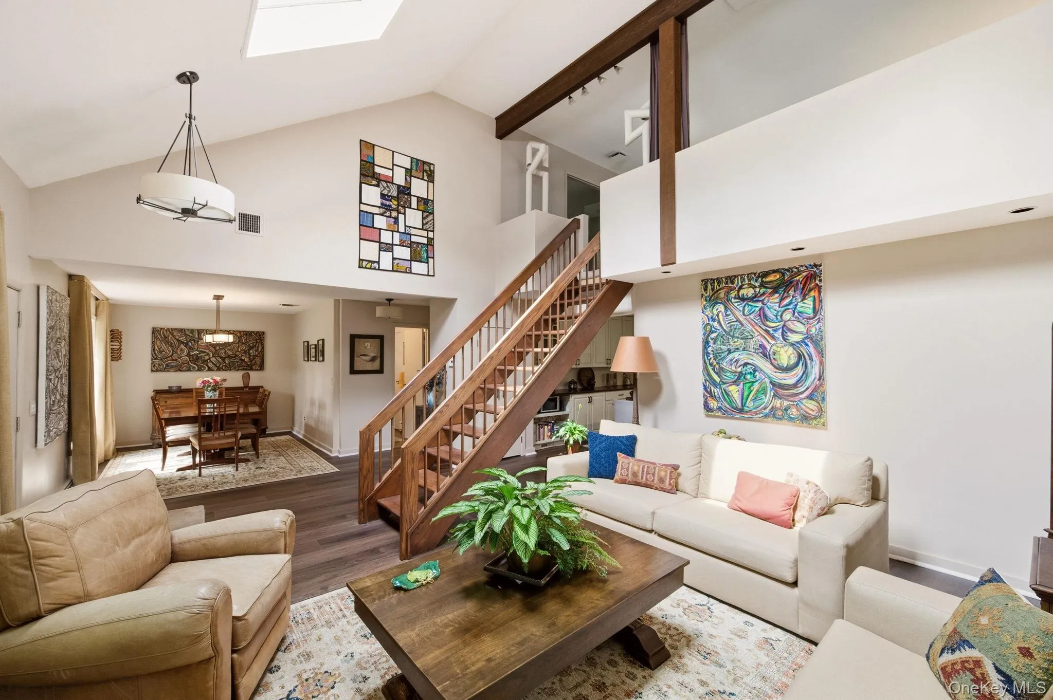5 Highridge Drive, Huntington, NY, 3 Bedrooms Bedrooms, 8 Rooms Rooms,2 BathroomsBathrooms,Residential,For Rent,Highridge,0,1047883 5 Highridge Drive, Huntington, NY, 3 Bedrooms Bedrooms, 8 Rooms Rooms,2 BathroomsBathrooms,Residential,For Rent,Highridge,0,1047883