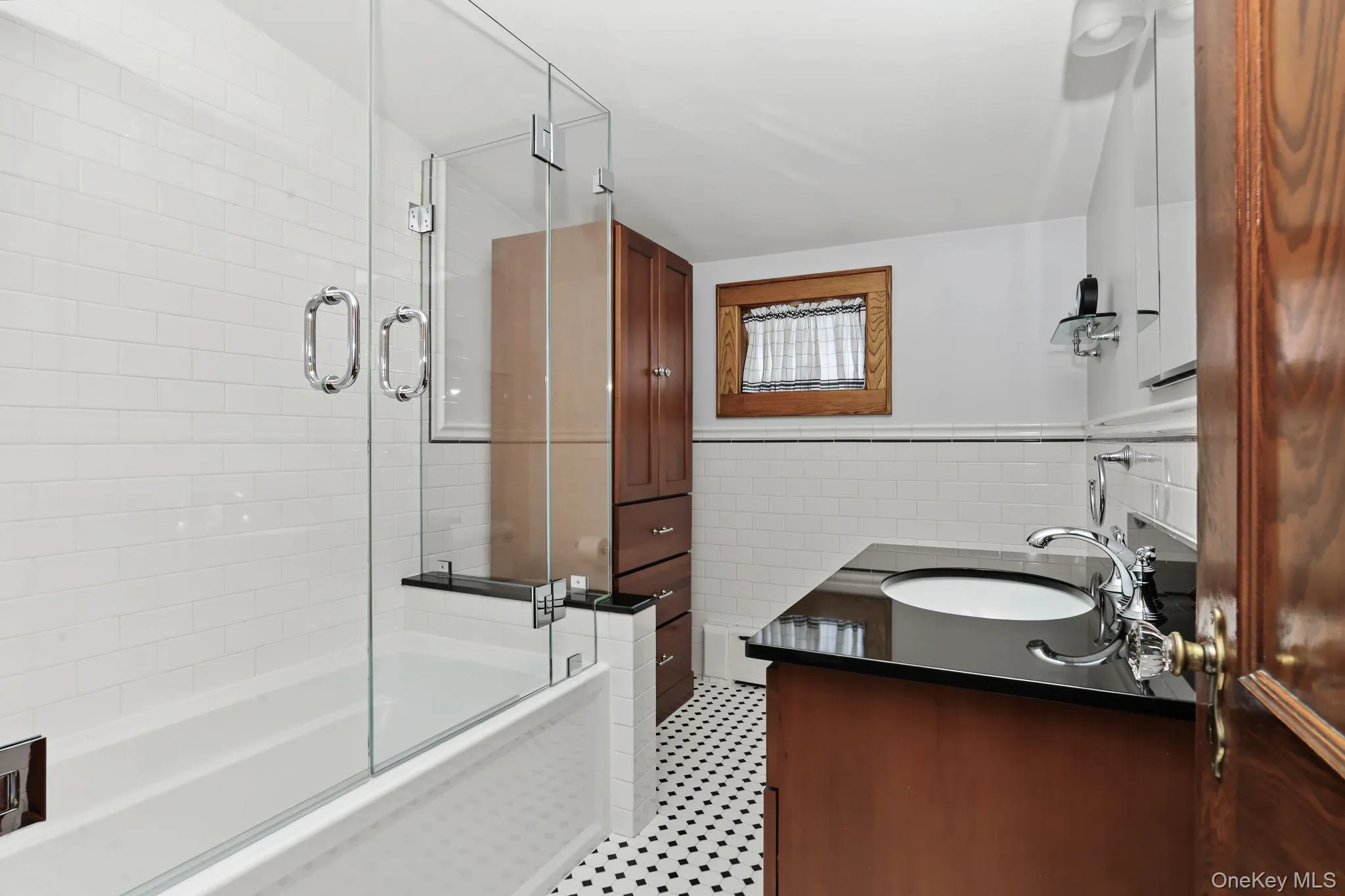1118 Hudson Avenue, Peekskill, NY, 3 Bedrooms Bedrooms, 10 Rooms Rooms,1 BathroomBathrooms,Residential,For Rent,Hudson,0,1047884 1118 Hudson Avenue, Peekskill, NY, 3 Bedrooms Bedrooms, 10 Rooms Rooms,1 BathroomBathrooms,Residential,For Rent,Hudson,0,1047884