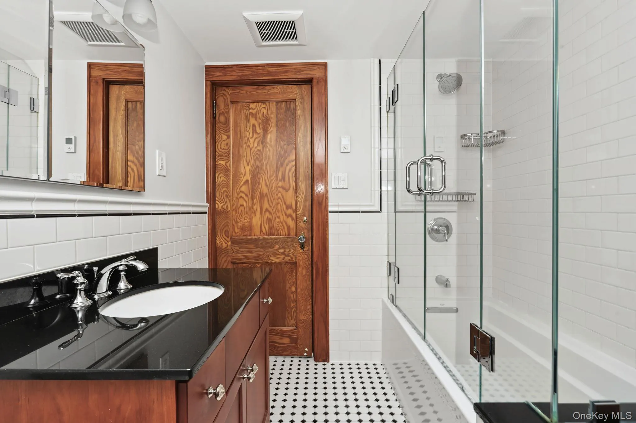 1118 Hudson Avenue, Peekskill, NY, 3 Bedrooms Bedrooms, 10 Rooms Rooms,1 BathroomBathrooms,Residential,For Rent,Hudson,0,1047884 1118 Hudson Avenue, Peekskill, NY, 3 Bedrooms Bedrooms, 10 Rooms Rooms,1 BathroomBathrooms,Residential,For Rent,Hudson,0,1047884