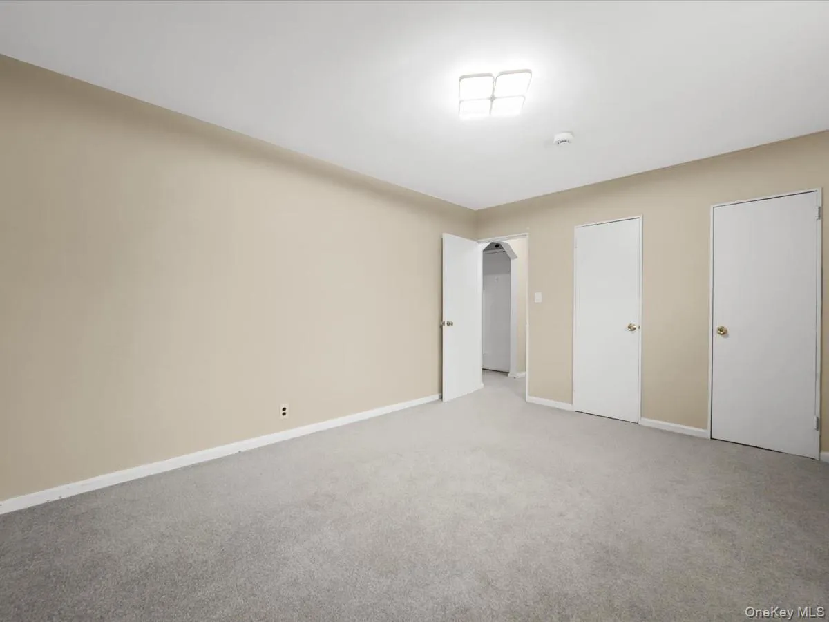 204-12 35th Avenue, New York, NY, 1 Bedroom Bedrooms, 4 Rooms Rooms,1 BathroomBathrooms,Residential,For Rent,35th,0,1047885 204-12 35th Avenue, New York, NY, 1 Bedroom Bedrooms, 4 Rooms Rooms,1 BathroomBathrooms,Residential,For Rent,35th,0,1047885