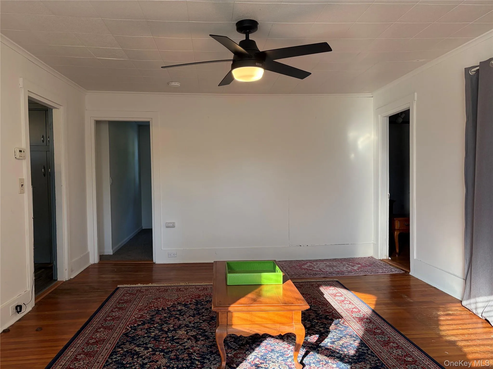 549 Main Road, Riverhead, NY, 2 Bedrooms Bedrooms, 7 Rooms Rooms,1 BathroomBathrooms,Residential Lease,For Rent,Main,0,1047889 549 Main Road, Riverhead, NY, 2 Bedrooms Bedrooms, 7 Rooms Rooms,1 BathroomBathrooms,Residential Lease,For Rent,Main,0,1047889