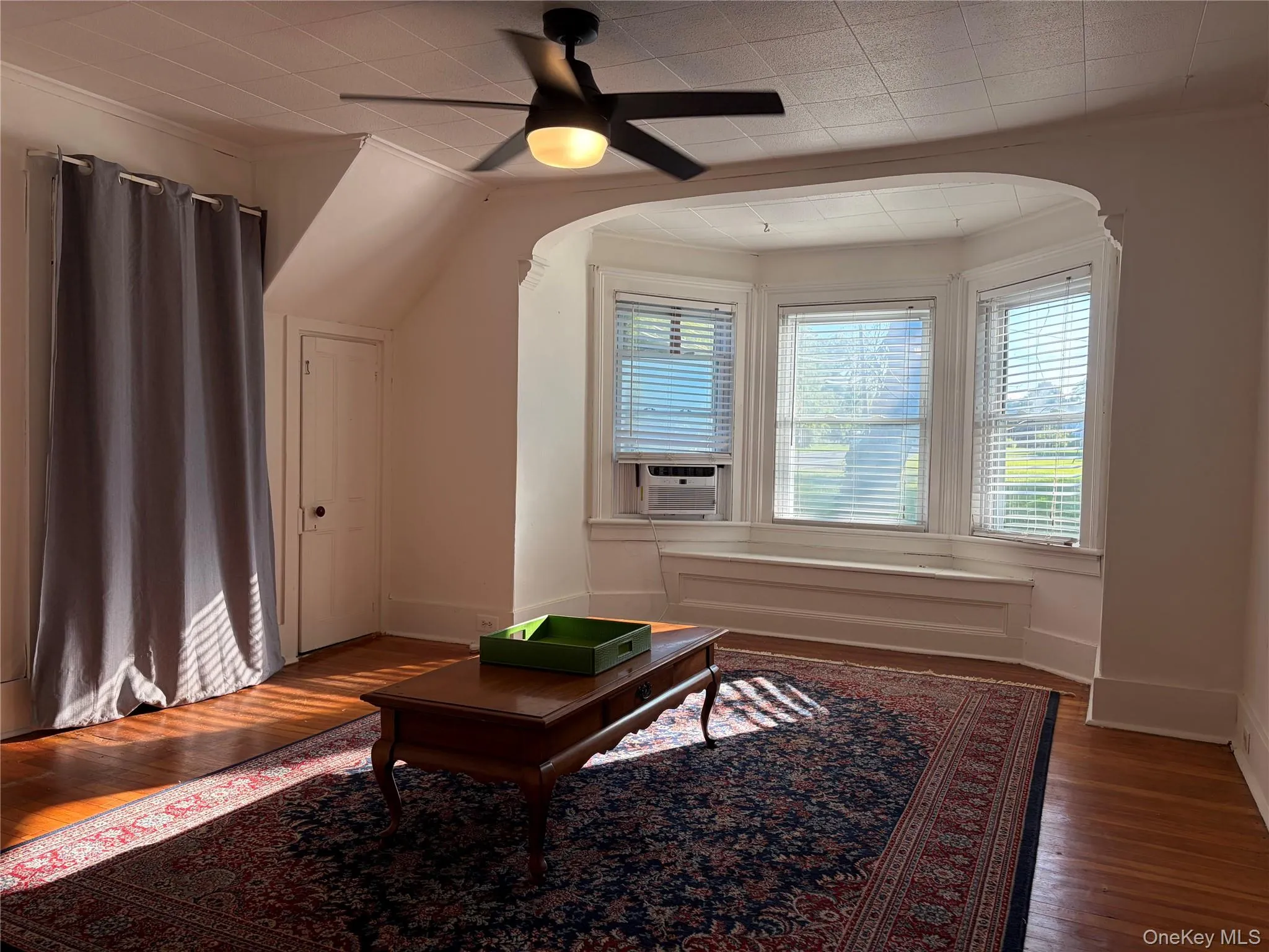 549 Main Road, Riverhead, NY, 2 Bedrooms Bedrooms, 7 Rooms Rooms,1 BathroomBathrooms,Residential Lease,For Rent,Main,0,1047889 549 Main Road, Riverhead, NY, 2 Bedrooms Bedrooms, 7 Rooms Rooms,1 BathroomBathrooms,Residential Lease,For Rent,Main,0,1047889