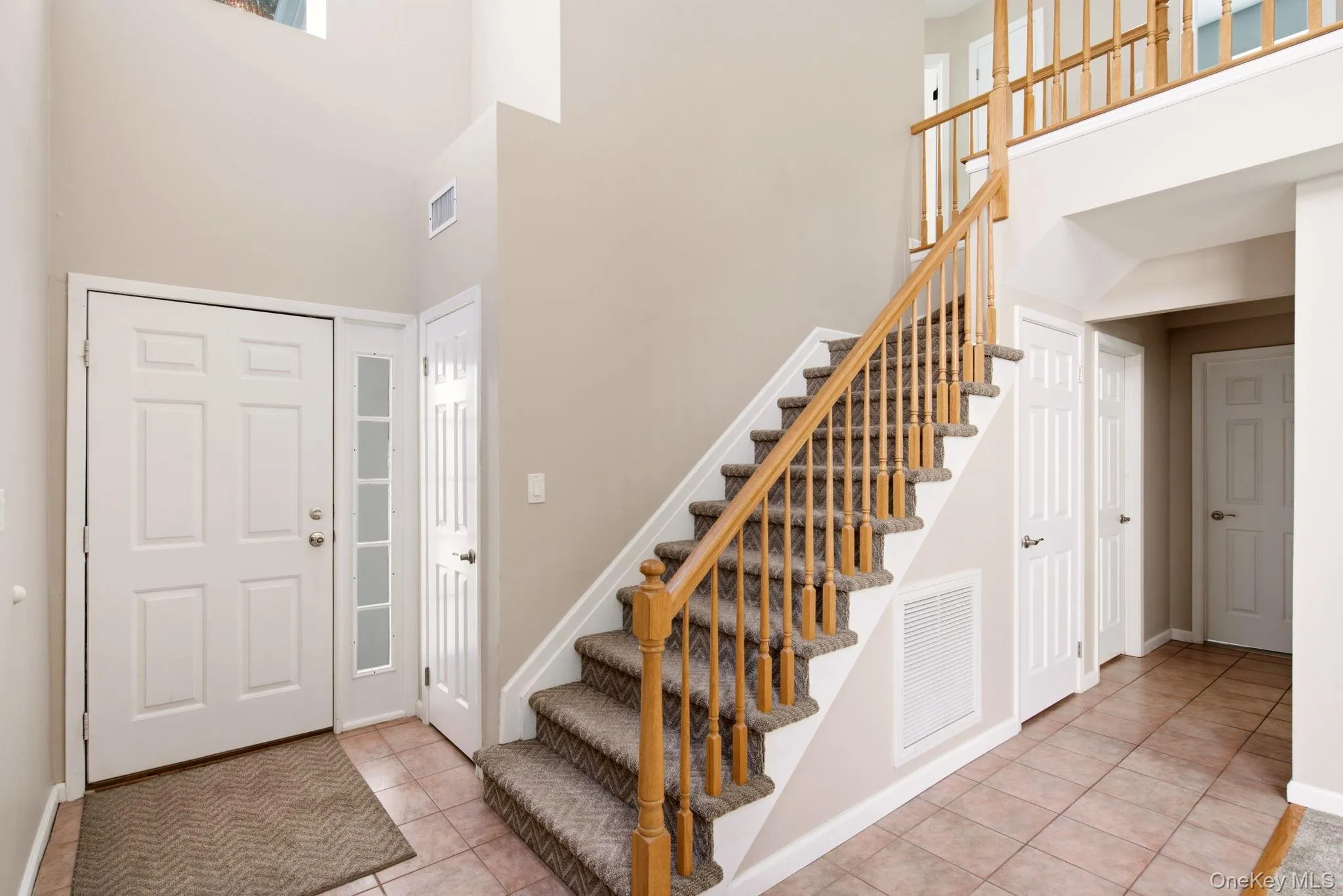 28 Colony Drive, Islip, NY, 3 Bedrooms Bedrooms, 7 Rooms Rooms,2 BathroomsBathrooms,Residential,For Rent,Colony,0,1047891 28 Colony Drive, Islip, NY, 3 Bedrooms Bedrooms, 7 Rooms Rooms,2 BathroomsBathrooms,Residential,For Rent,Colony,0,1047891