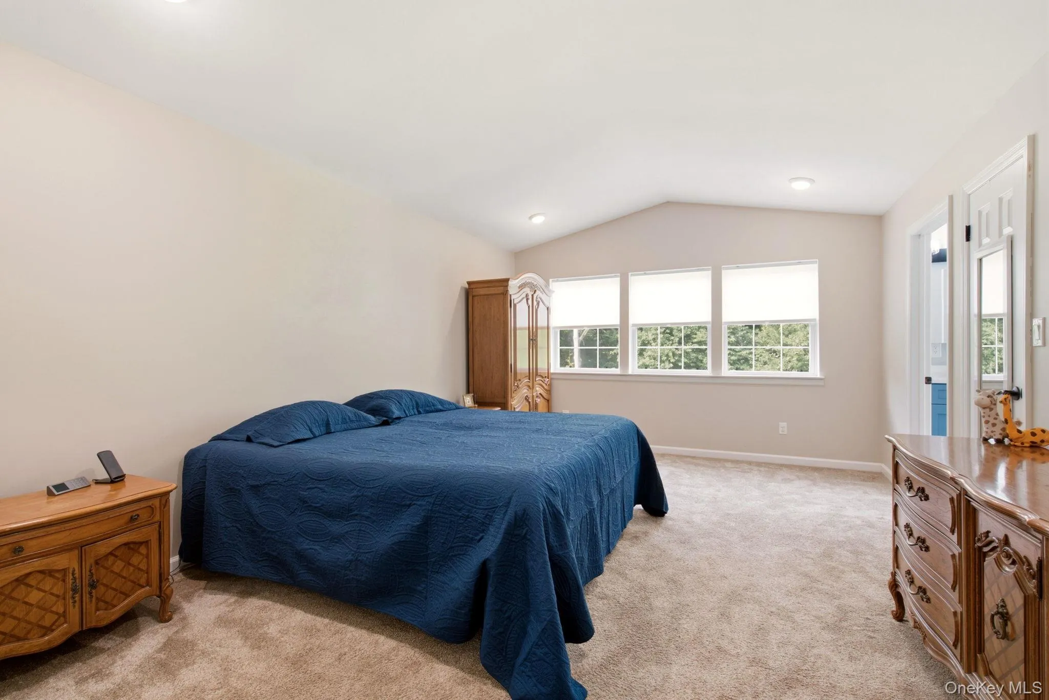 28 Colony Drive, Islip, NY, 3 Bedrooms Bedrooms, 7 Rooms Rooms,2 BathroomsBathrooms,Residential,For Rent,Colony,0,1047891 28 Colony Drive, Islip, NY, 3 Bedrooms Bedrooms, 7 Rooms Rooms,2 BathroomsBathrooms,Residential,For Rent,Colony,0,1047891
