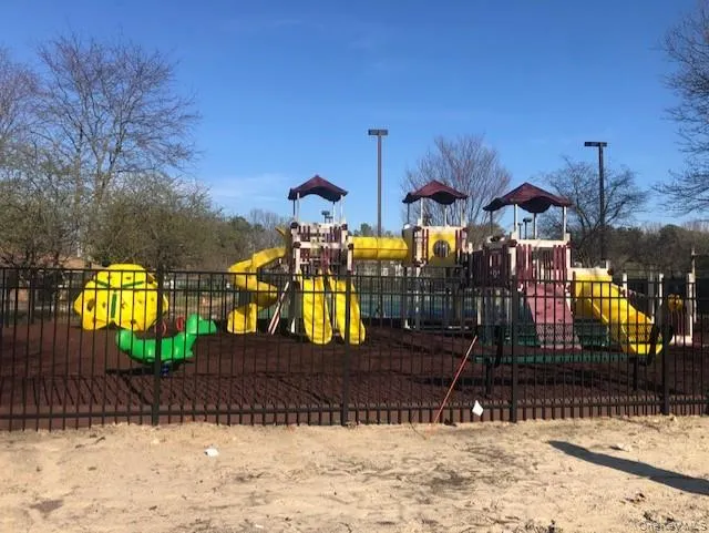 28 Colony Drive, Islip, NY, 3 Bedrooms Bedrooms, 7 Rooms Rooms,2 BathroomsBathrooms,Residential,For Rent,Colony,0,1047891 28 Colony Drive, Islip, NY, 3 Bedrooms Bedrooms, 7 Rooms Rooms,2 BathroomsBathrooms,Residential,For Rent,Colony,0,1047891