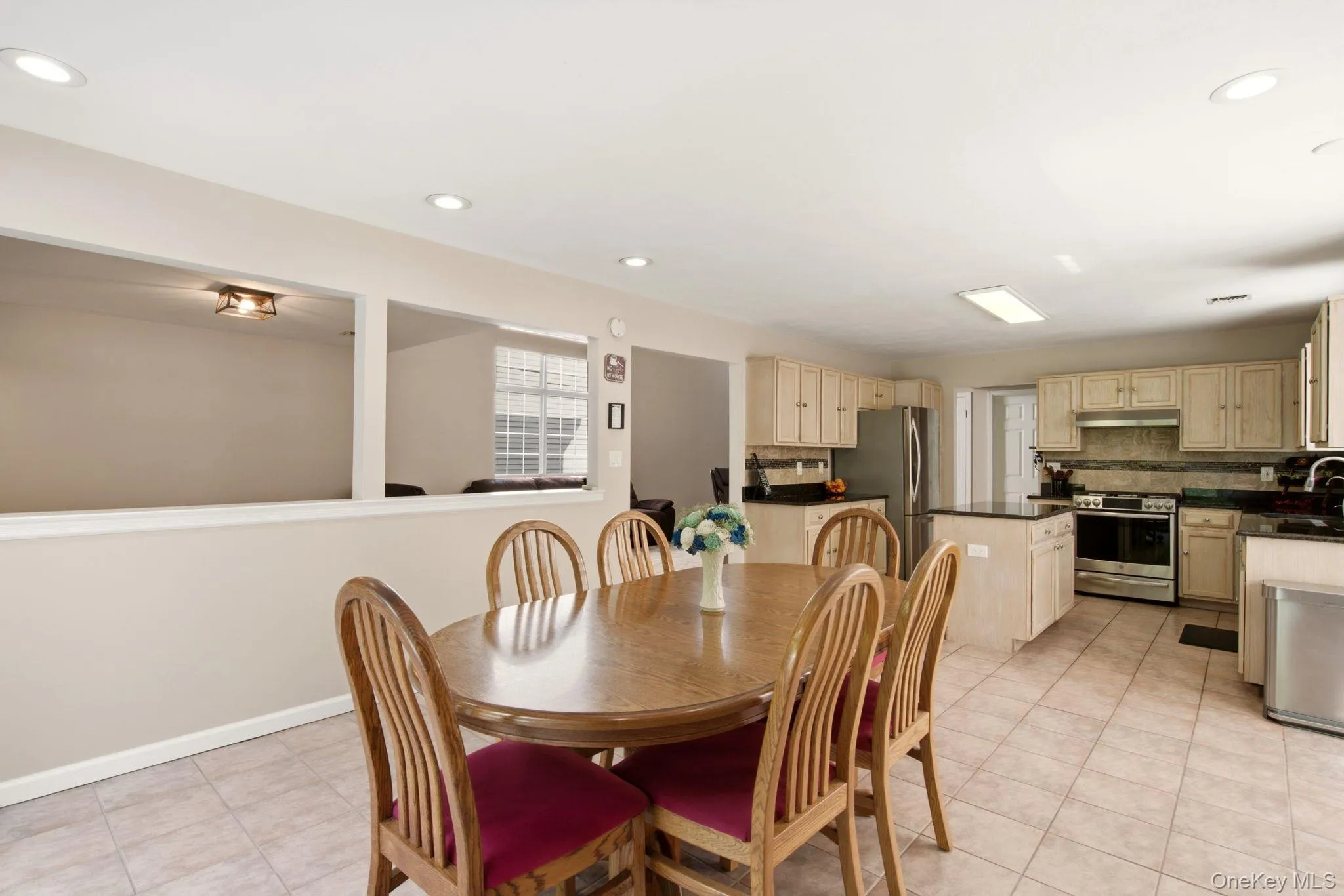 28 Colony Drive, Islip, NY, 3 Bedrooms Bedrooms, 7 Rooms Rooms,2 BathroomsBathrooms,Residential,For Rent,Colony,0,1047891 28 Colony Drive, Islip, NY, 3 Bedrooms Bedrooms, 7 Rooms Rooms,2 BathroomsBathrooms,Residential,For Rent,Colony,0,1047891