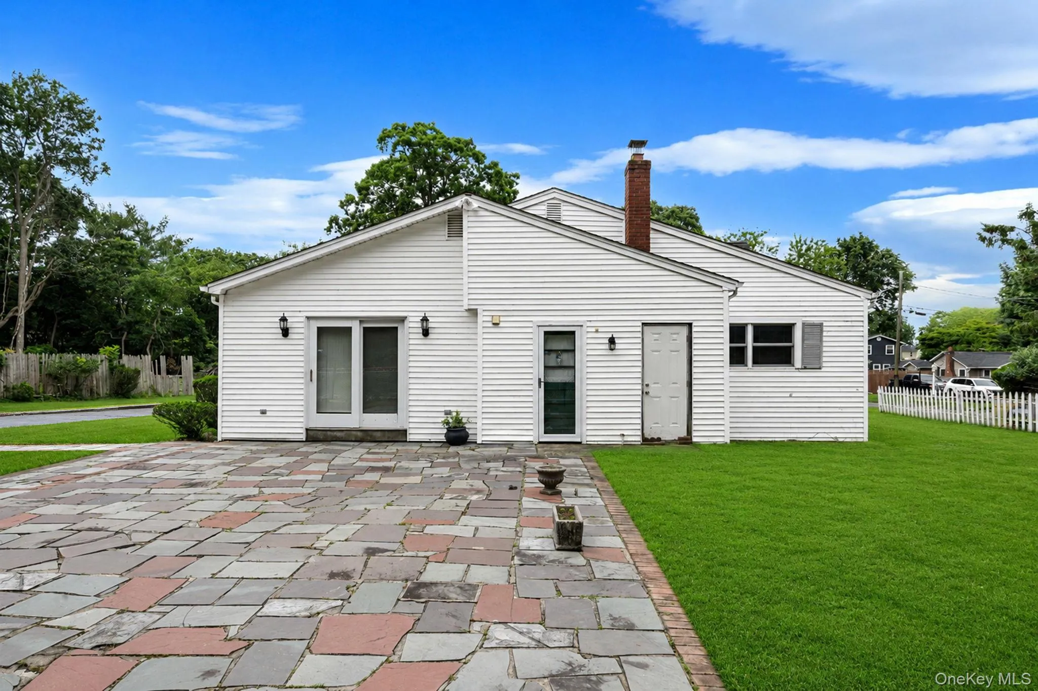 1 Jackwill Road, Brookhaven, NY, 3 Bedrooms Bedrooms, 7 Rooms Rooms,2 BathroomsBathrooms,Residential,For Rent,Jackwill,0,1047892 1 Jackwill Road, Brookhaven, NY, 3 Bedrooms Bedrooms, 7 Rooms Rooms,2 BathroomsBathrooms,Residential,For Rent,Jackwill,0,1047892