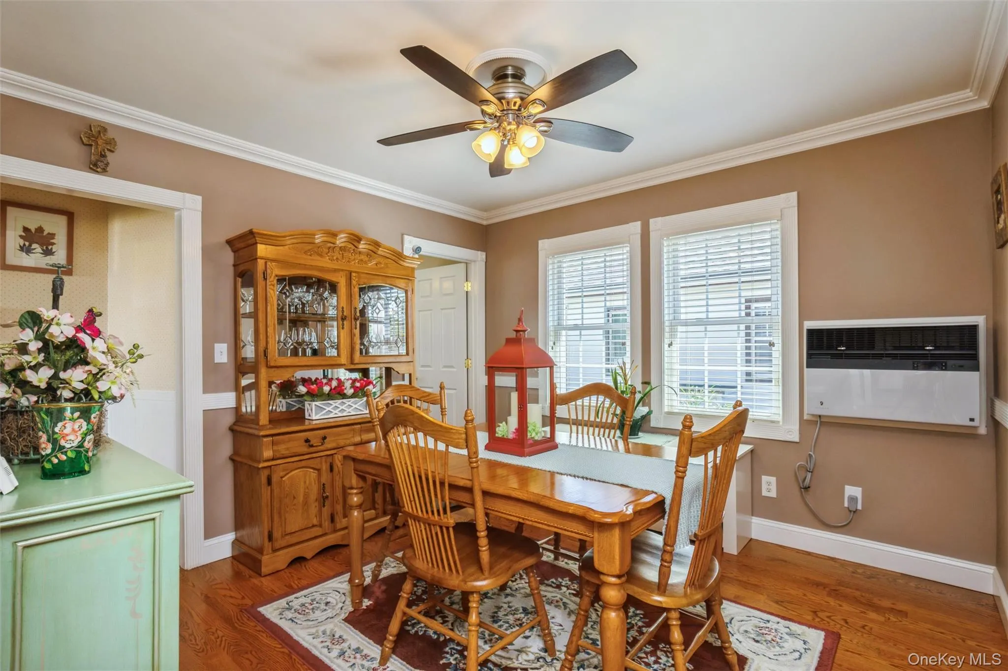 Formal Dining Room off Kitchen Formal Dining Room off Kitchen