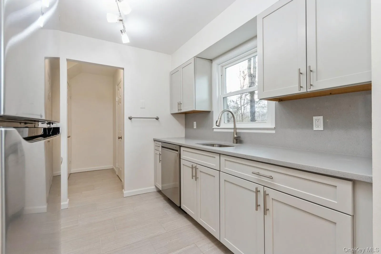 129 Harris Road, Bedford, NY, 2 Bedrooms Bedrooms, 8 Rooms Rooms,1 BathroomBathrooms,Residential Lease,For Rent,Harris,0,1047894 129 Harris Road, Bedford, NY, 2 Bedrooms Bedrooms, 8 Rooms Rooms,1 BathroomBathrooms,Residential Lease,For Rent,Harris,0,1047894