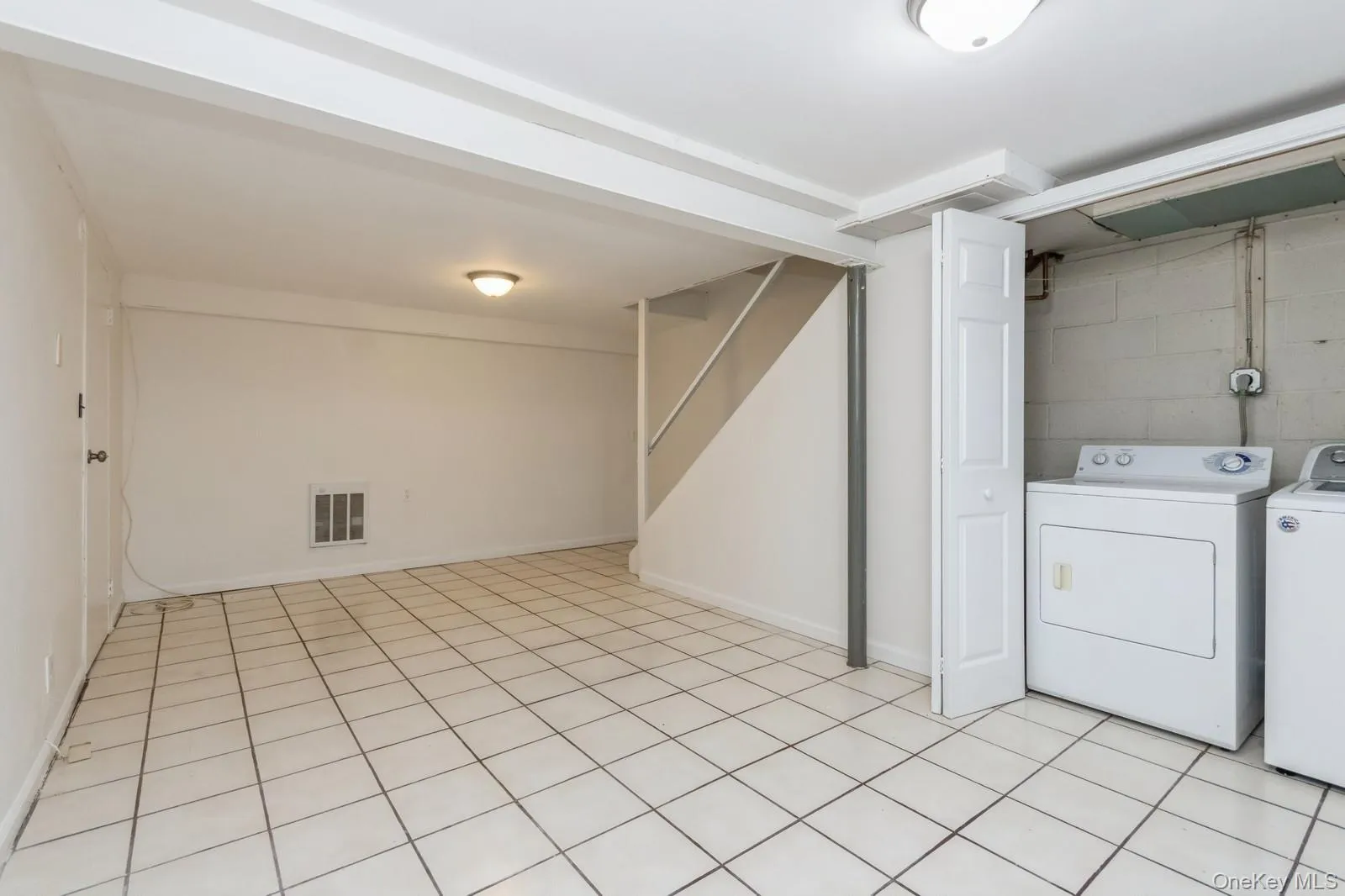 129 Harris Road, Bedford, NY, 2 Bedrooms Bedrooms, 8 Rooms Rooms,1 BathroomBathrooms,Residential Lease,For Rent,Harris,0,1047894 129 Harris Road, Bedford, NY, 2 Bedrooms Bedrooms, 8 Rooms Rooms,1 BathroomBathrooms,Residential Lease,For Rent,Harris,0,1047894