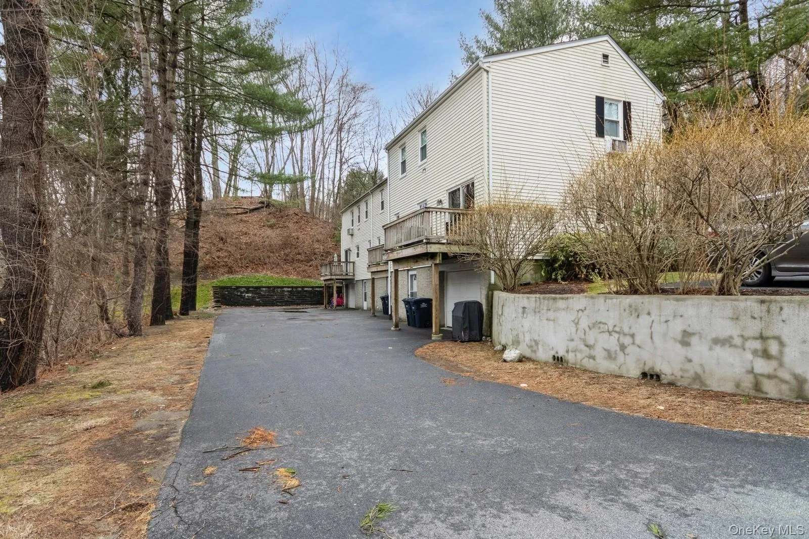 129 Harris Road, Bedford, NY, 2 Bedrooms Bedrooms, 8 Rooms Rooms,1 BathroomBathrooms,Residential Lease,For Rent,Harris,0,1047894 129 Harris Road, Bedford, NY, 2 Bedrooms Bedrooms, 8 Rooms Rooms,1 BathroomBathrooms,Residential Lease,For Rent,Harris,0,1047894