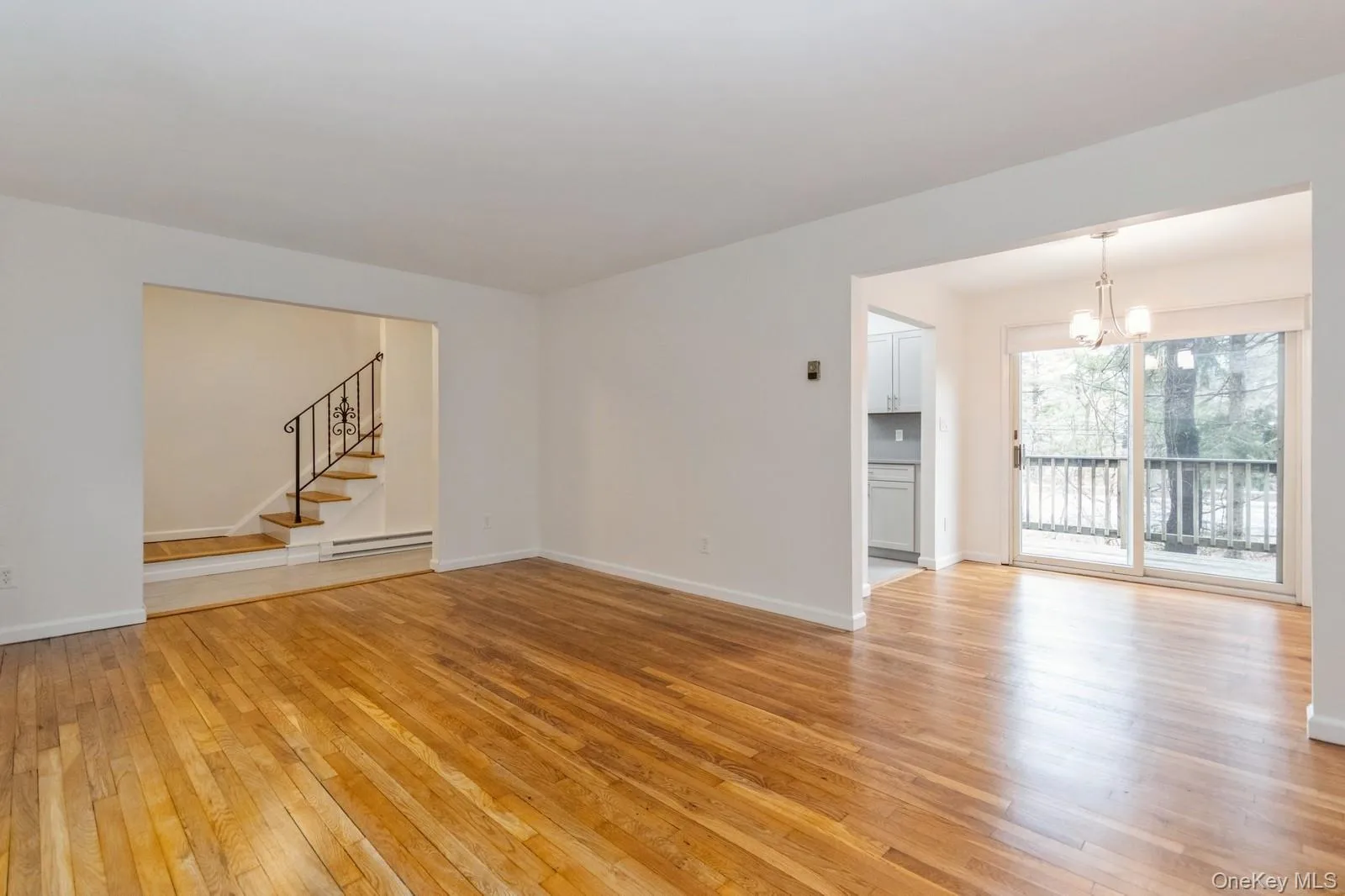 129 Harris Road, Bedford, NY, 2 Bedrooms Bedrooms, 8 Rooms Rooms,1 BathroomBathrooms,Residential Lease,For Rent,Harris,0,1047894 129 Harris Road, Bedford, NY, 2 Bedrooms Bedrooms, 8 Rooms Rooms,1 BathroomBathrooms,Residential Lease,For Rent,Harris,0,1047894