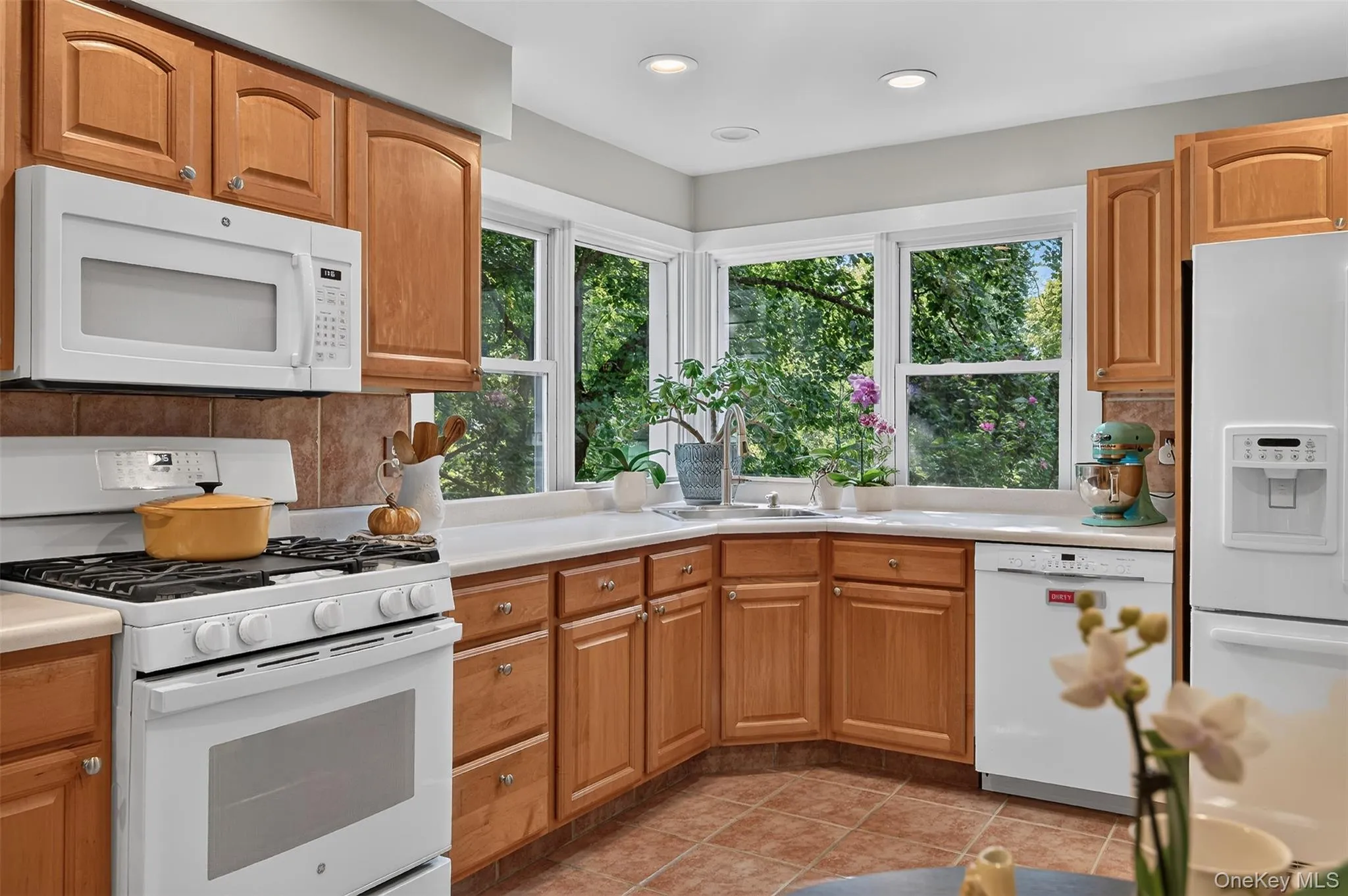 27 Anpell Drive, Scarsdale, NY, 3 Bedrooms Bedrooms, 8 Rooms Rooms,2 BathroomsBathrooms,Residential,For Rent,Anpell,0,1047895 27 Anpell Drive, Scarsdale, NY, 3 Bedrooms Bedrooms, 8 Rooms Rooms,2 BathroomsBathrooms,Residential,For Rent,Anpell,0,1047895