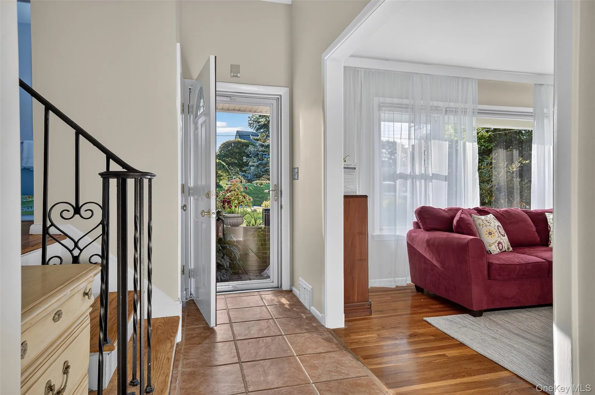 27 Anpell Drive, Scarsdale, NY, 3 Bedrooms Bedrooms, 8 Rooms Rooms,2 BathroomsBathrooms,Residential,For Rent,Anpell,0,1047895 27 Anpell Drive, Scarsdale, NY, 3 Bedrooms Bedrooms, 8 Rooms Rooms,2 BathroomsBathrooms,Residential,For Rent,Anpell,0,1047895