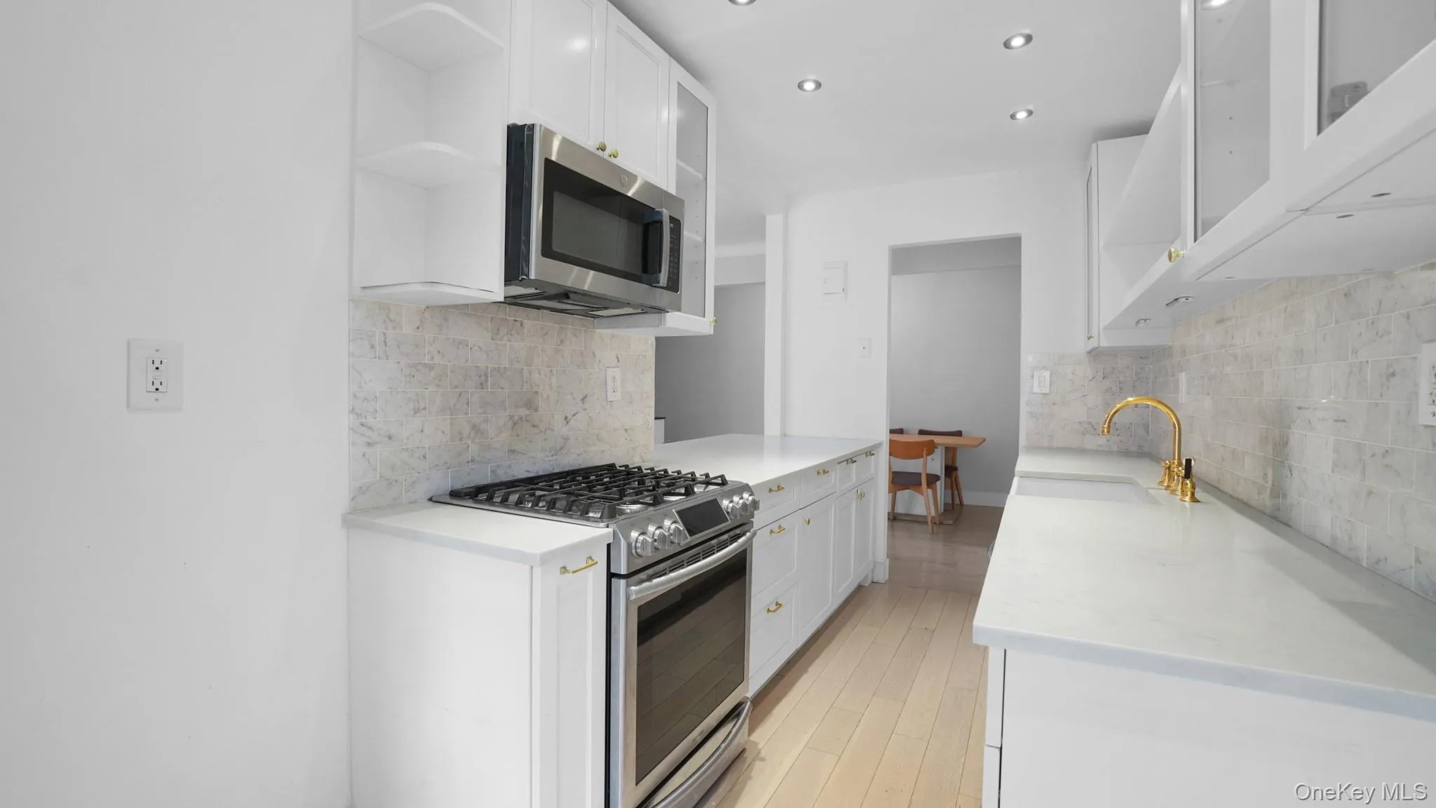 66-15 Wetherole St, New York, NY, 2 Bedrooms Bedrooms, 5 Rooms Rooms,1 BathroomBathrooms,Residential,For Rent,Wetherole St,0,1047897 66-15 Wetherole St, New York, NY, 2 Bedrooms Bedrooms, 5 Rooms Rooms,1 BathroomBathrooms,Residential,For Rent,Wetherole St,0,1047897