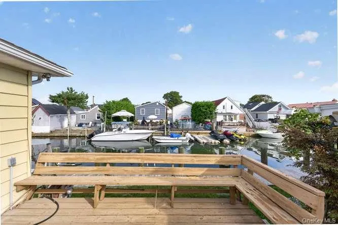 84 Lido Promenade, Babylon, NY, 3 Bedrooms Bedrooms, 7 Rooms Rooms,1 BathroomBathrooms,Residential,For Rent,Lido Promenade,0,1047898 84 Lido Promenade, Babylon, NY, 3 Bedrooms Bedrooms, 7 Rooms Rooms,1 BathroomBathrooms,Residential,For Rent,Lido Promenade,0,1047898