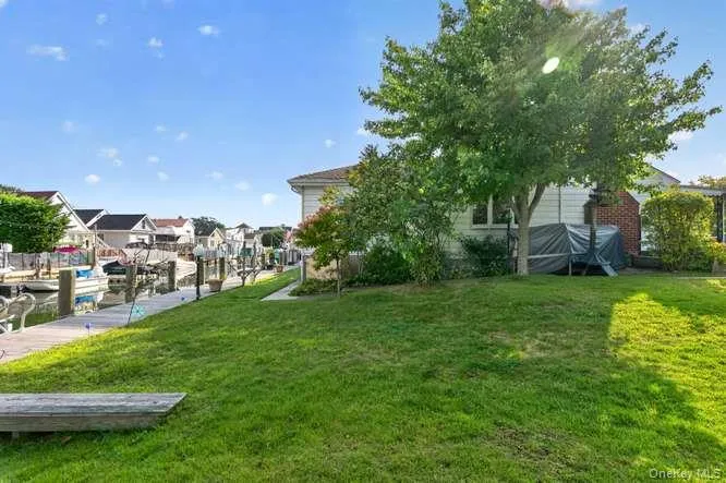 84 Lido Promenade, Babylon, NY, 3 Bedrooms Bedrooms, 7 Rooms Rooms,1 BathroomBathrooms,Residential,For Rent,Lido Promenade,0,1047898 84 Lido Promenade, Babylon, NY, 3 Bedrooms Bedrooms, 7 Rooms Rooms,1 BathroomBathrooms,Residential,For Rent,Lido Promenade,0,1047898
