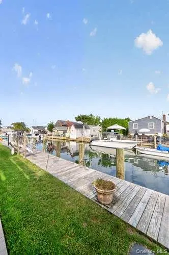 84 Lido Promenade, Babylon, NY, 3 Bedrooms Bedrooms, 7 Rooms Rooms,1 BathroomBathrooms,Residential,For Rent,Lido Promenade,0,1047898 84 Lido Promenade, Babylon, NY, 3 Bedrooms Bedrooms, 7 Rooms Rooms,1 BathroomBathrooms,Residential,For Rent,Lido Promenade,0,1047898