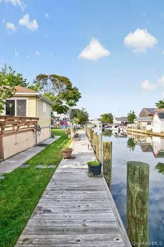 84 Lido Promenade, Babylon, NY, 3 Bedrooms Bedrooms, 7 Rooms Rooms,1 BathroomBathrooms,Residential,For Rent,Lido Promenade,0,1047898 84 Lido Promenade, Babylon, NY, 3 Bedrooms Bedrooms, 7 Rooms Rooms,1 BathroomBathrooms,Residential,For Rent,Lido Promenade,0,1047898