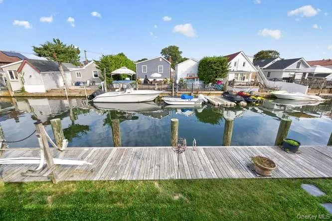 84 Lido Promenade, Babylon, NY, 3 Bedrooms Bedrooms, 7 Rooms Rooms,1 BathroomBathrooms,Residential,For Rent,Lido Promenade,0,1047898 84 Lido Promenade, Babylon, NY, 3 Bedrooms Bedrooms, 7 Rooms Rooms,1 BathroomBathrooms,Residential,For Rent,Lido Promenade,0,1047898