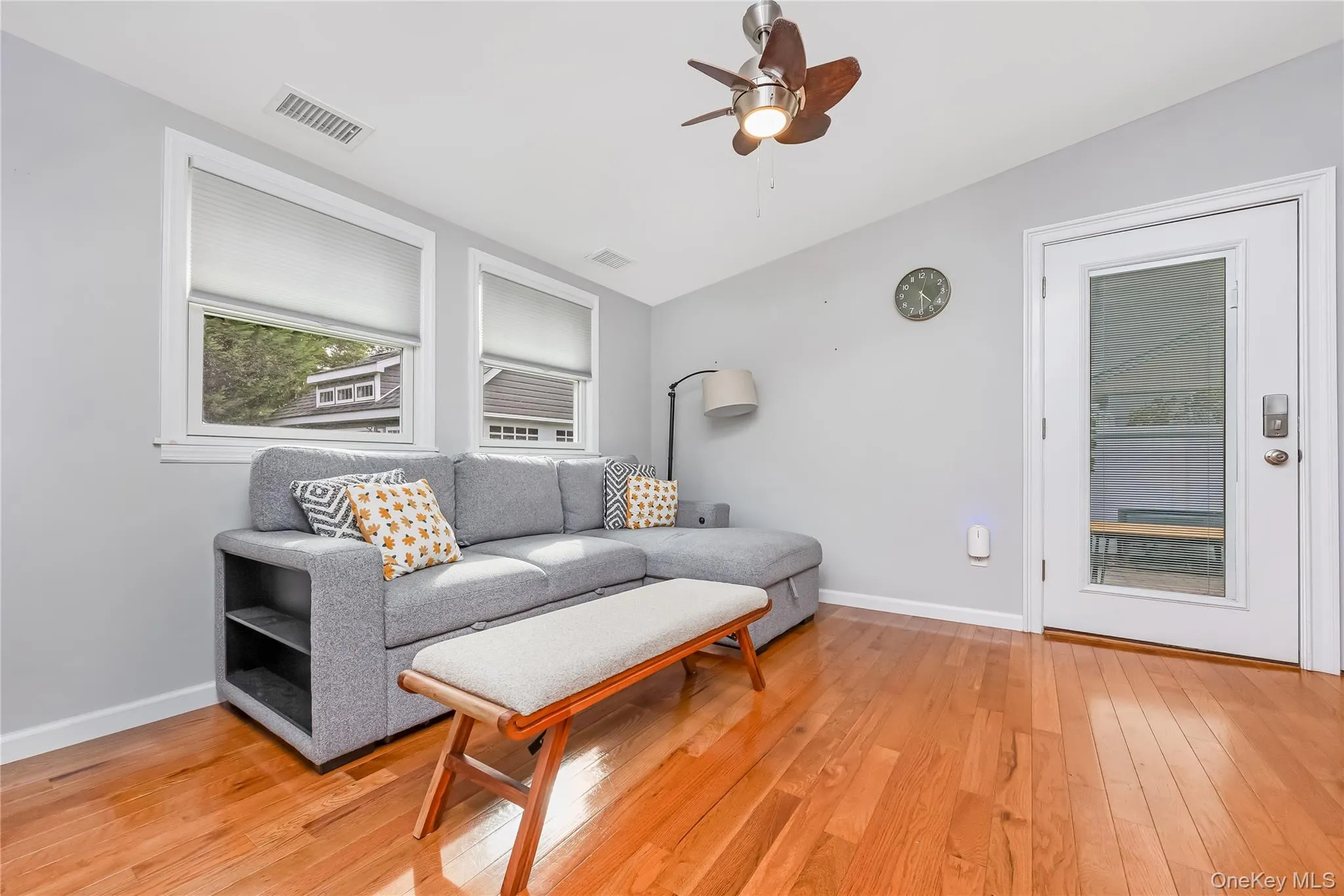 28 Academy Lane, Islip, NY, 2 Bedrooms Bedrooms, 5 Rooms Rooms,2 BathroomsBathrooms,Residential,For Rent,Academy,0,1047899 28 Academy Lane, Islip, NY, 2 Bedrooms Bedrooms, 5 Rooms Rooms,2 BathroomsBathrooms,Residential,For Rent,Academy,0,1047899