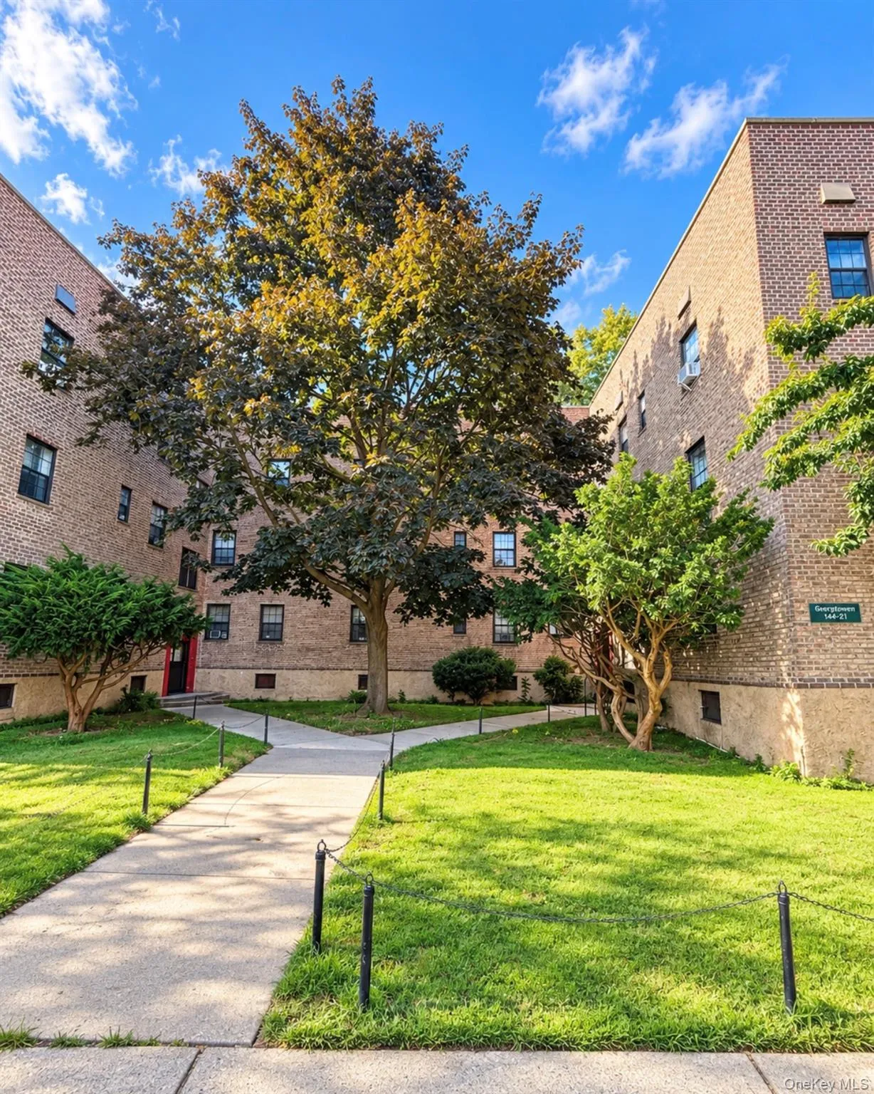 14421 79 Avenue, New York, NY, 1 Bedroom Bedrooms, 3 Rooms Rooms,1 BathroomBathrooms,Residential,For Rent,79,0,1047902 14421 79 Avenue, New York, NY, 1 Bedroom Bedrooms, 3 Rooms Rooms,1 BathroomBathrooms,Residential,For Rent,79,0,1047902