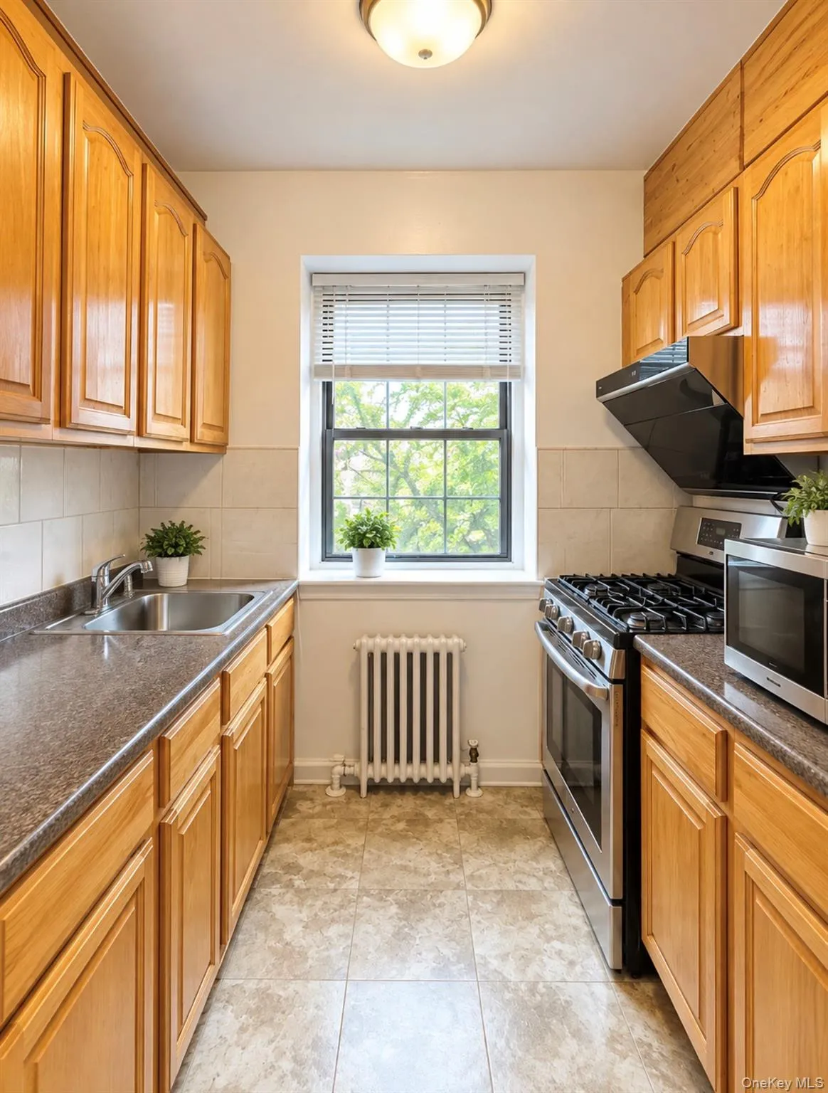 14421 79 Avenue, New York, NY, 1 Bedroom Bedrooms, 3 Rooms Rooms,1 BathroomBathrooms,Residential,For Rent,79,0,1047902 14421 79 Avenue, New York, NY, 1 Bedroom Bedrooms, 3 Rooms Rooms,1 BathroomBathrooms,Residential,For Rent,79,0,1047902
