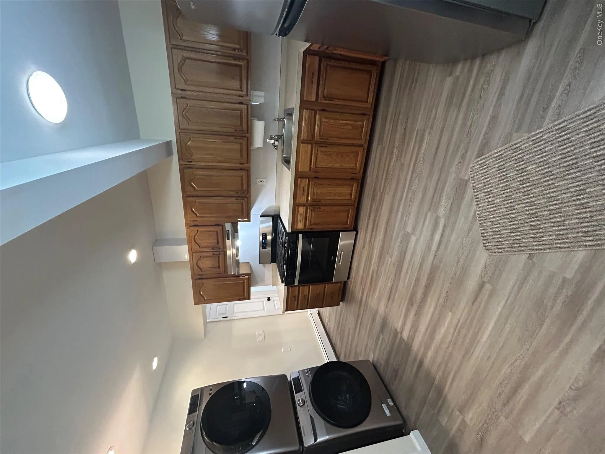 50 Willow Lane, Babylon, NY, 1 Bedroom Bedrooms, 3 Room Rooms,1 BathroomBathrooms,Residential Lease,For Rent,Willow,0,1047903 50 Willow Lane, Babylon, NY, 1 Bedroom Bedrooms, 3 Room Rooms,1 BathroomBathrooms,Residential Lease,For Rent,Willow,0,1047903