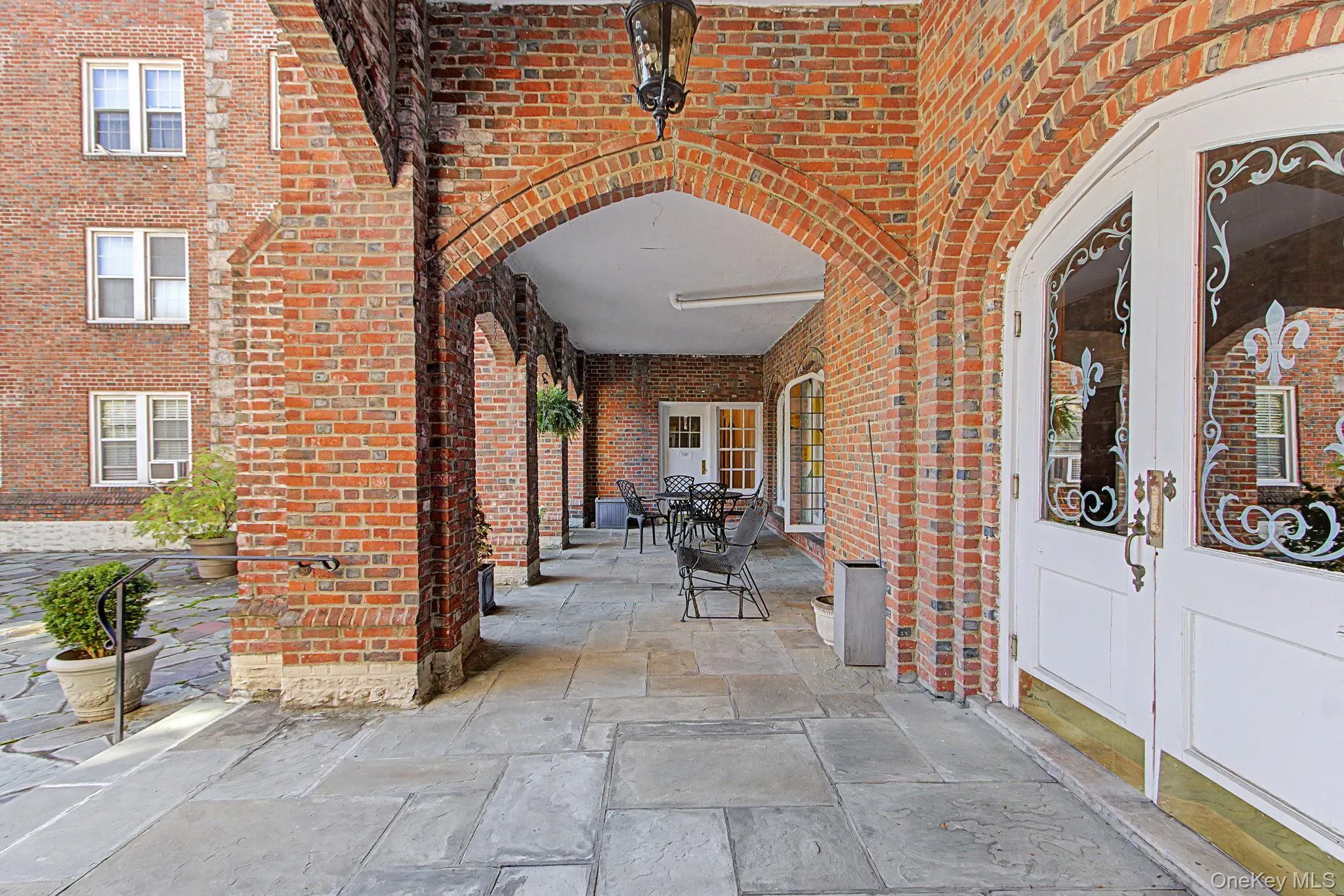270 Bronxville Road, Yonkers, NY, 2 Rooms Rooms,1 BathroomBathrooms,Residential,For Rent,Bronxville,0,1047905 270 Bronxville Road, Yonkers, NY, 2 Rooms Rooms,1 BathroomBathrooms,Residential,For Rent,Bronxville,0,1047905