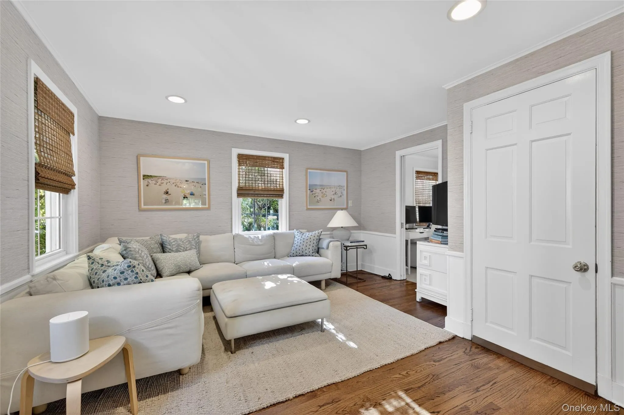 21 Weir Lane, Oyster Bay, NY, 4 Bedrooms Bedrooms, 9 Rooms Rooms,3 BathroomsBathrooms,Residential,For Rent,Weir,0,1047907 21 Weir Lane, Oyster Bay, NY, 4 Bedrooms Bedrooms, 9 Rooms Rooms,3 BathroomsBathrooms,Residential,For Rent,Weir,0,1047907