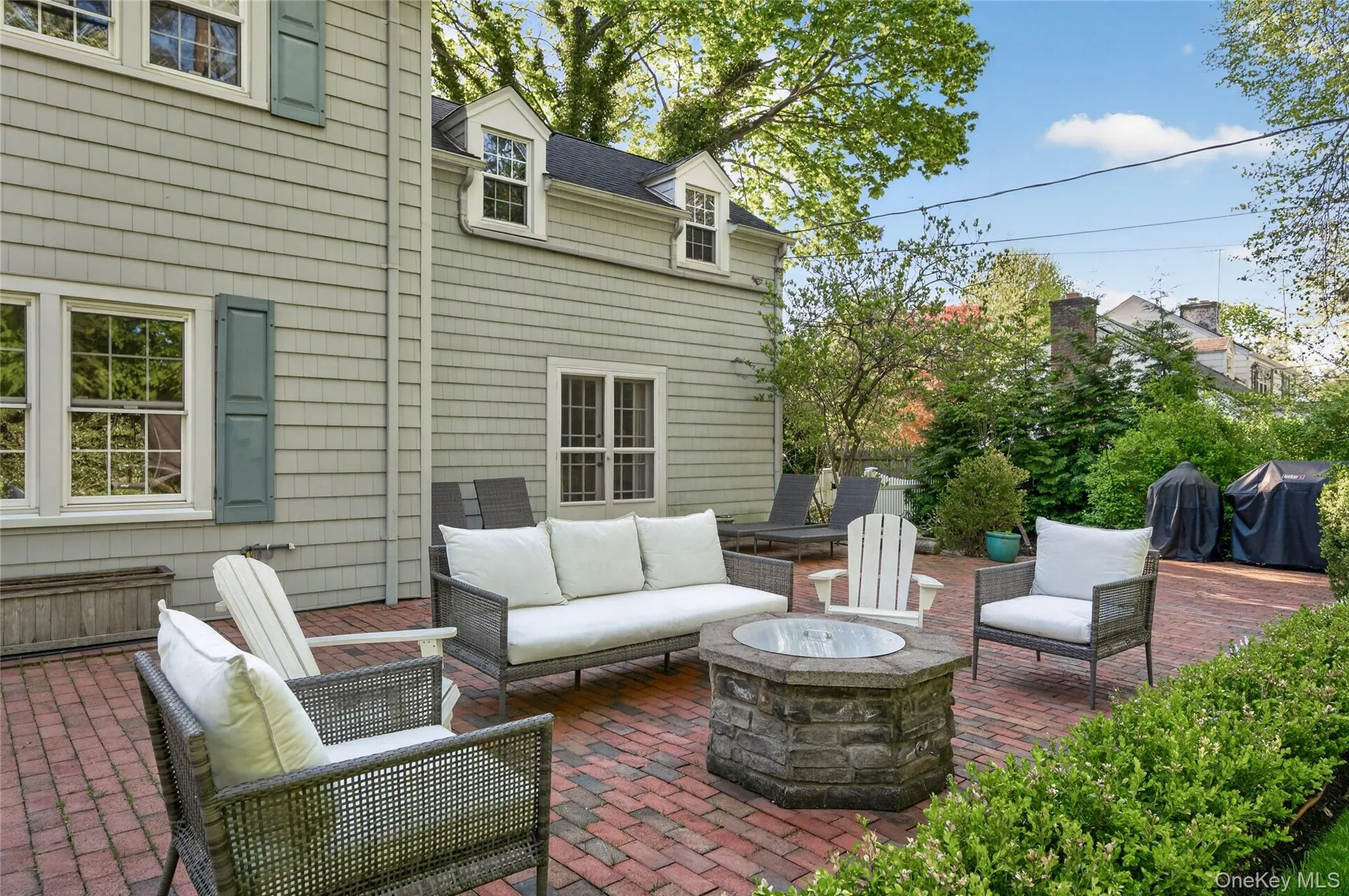 21 Weir Lane, Oyster Bay, NY, 4 Bedrooms Bedrooms, 9 Rooms Rooms,3 BathroomsBathrooms,Residential,For Rent,Weir,0,1047907 21 Weir Lane, Oyster Bay, NY, 4 Bedrooms Bedrooms, 9 Rooms Rooms,3 BathroomsBathrooms,Residential,For Rent,Weir,0,1047907
