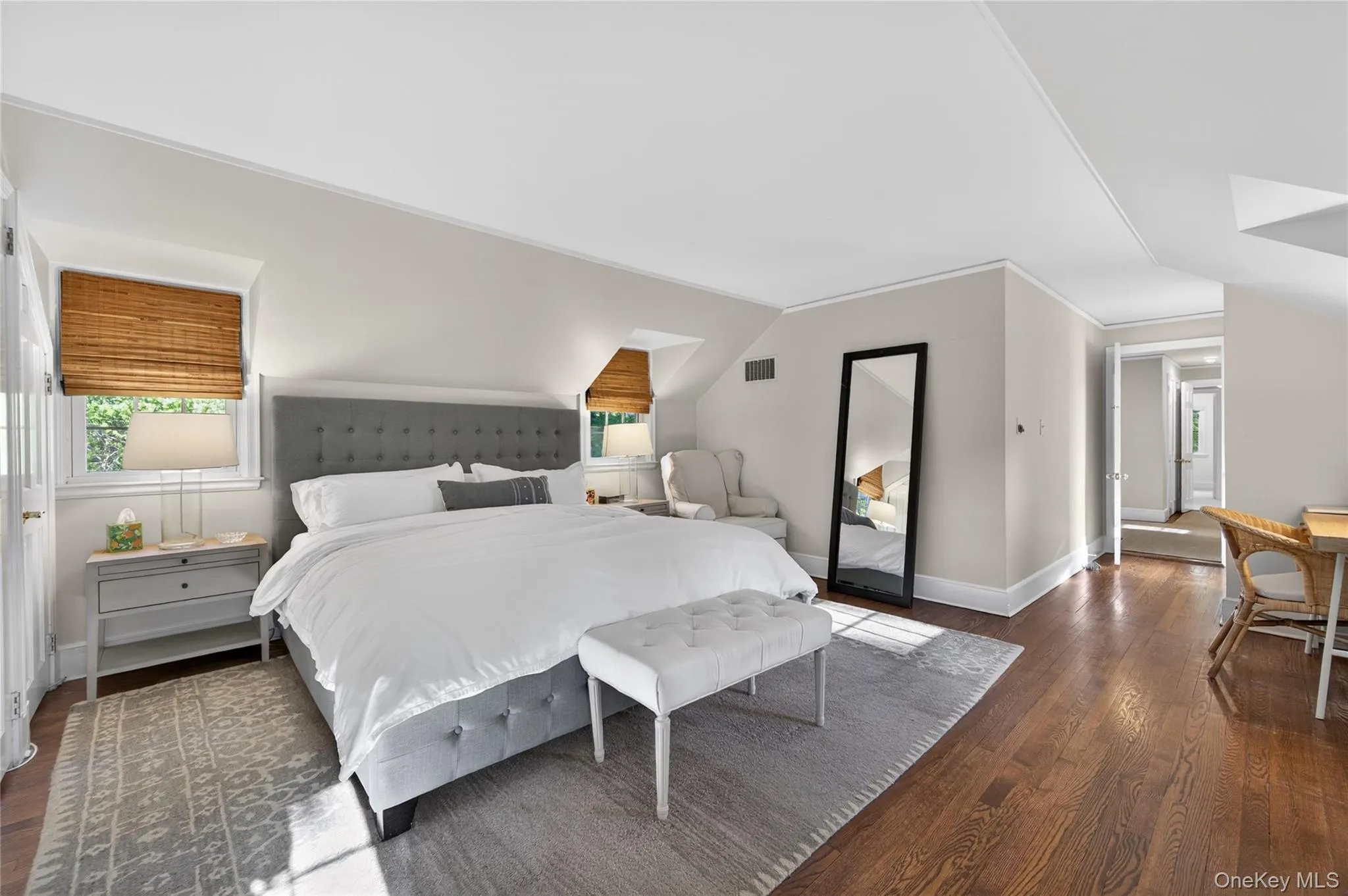 21 Weir Lane, Oyster Bay, NY, 4 Bedrooms Bedrooms, 9 Rooms Rooms,3 BathroomsBathrooms,Residential,For Rent,Weir,0,1047907 21 Weir Lane, Oyster Bay, NY, 4 Bedrooms Bedrooms, 9 Rooms Rooms,3 BathroomsBathrooms,Residential,For Rent,Weir,0,1047907