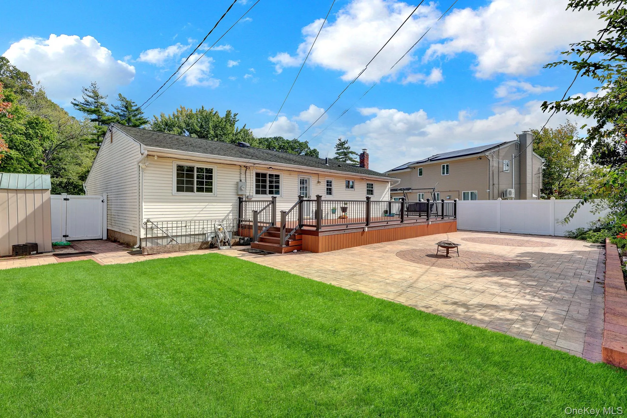 3 Daniel Drive, Oyster Bay, NY, 3 Bedrooms Bedrooms, 7 Rooms Rooms,2 BathroomsBathrooms,Residential,For Rent,Daniel,0,1047910 3 Daniel Drive, Oyster Bay, NY, 3 Bedrooms Bedrooms, 7 Rooms Rooms,2 BathroomsBathrooms,Residential,For Rent,Daniel,0,1047910